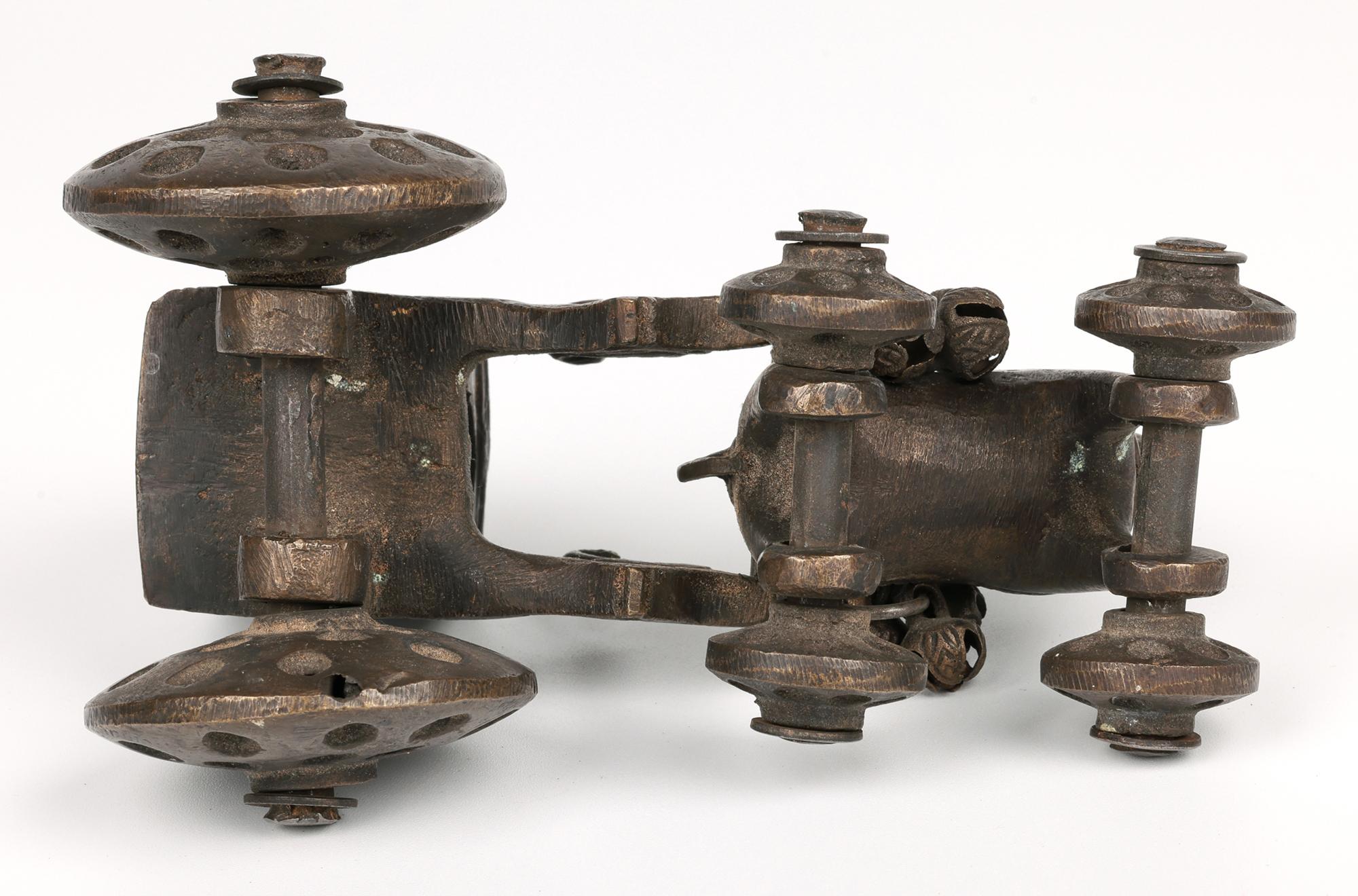 Indian Hindhu Bronze Horse Drawn Chariot on Wheels Temple Toy For Sale 6