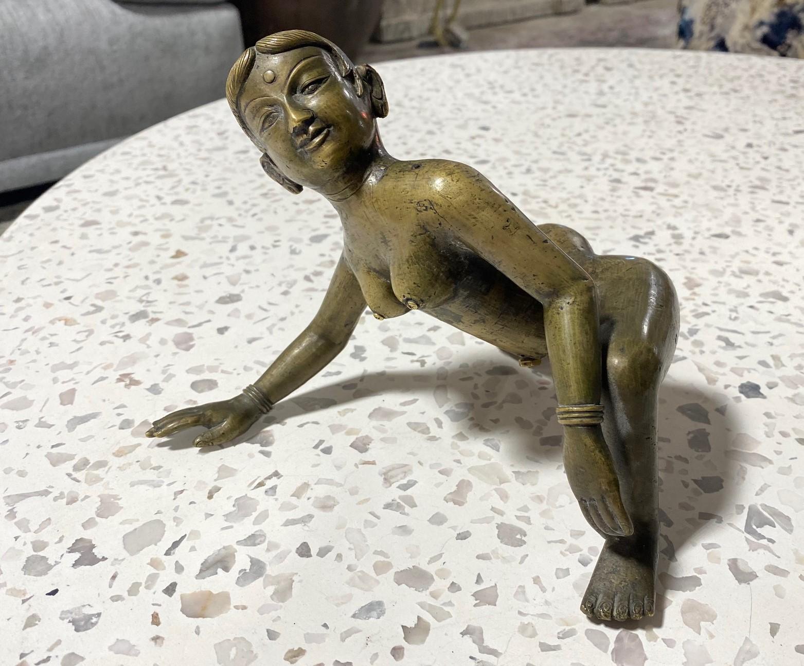 Skulptur Kama Sutra-Figuren aus schwerer Bronze, Indien, Südostasiatisch, erotisch, Kama Sutra im Zustand „Gut“ im Angebot in Studio City, CA