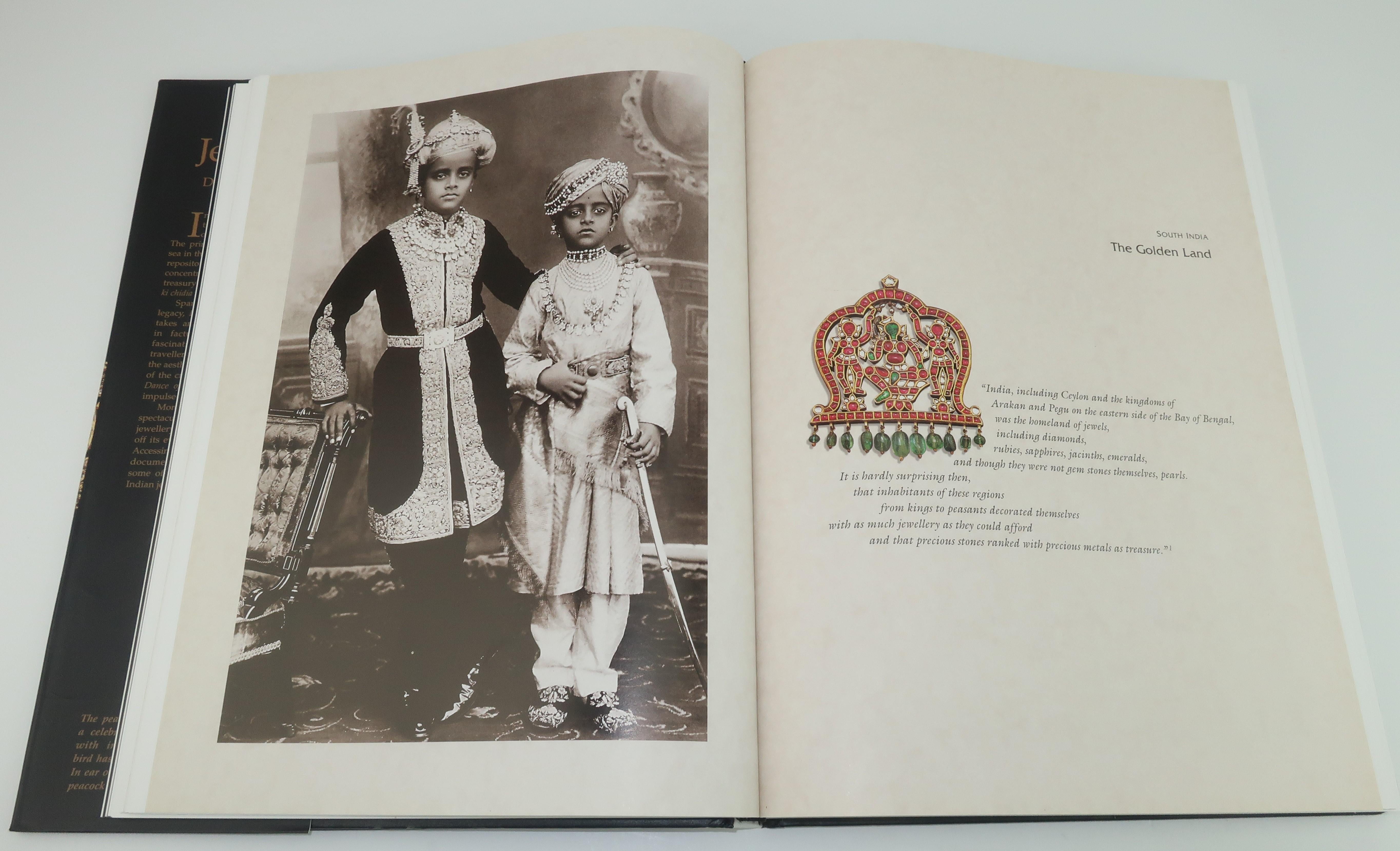 Indischer Schmuck Tanz des Pfaus Coffee Table Book 2