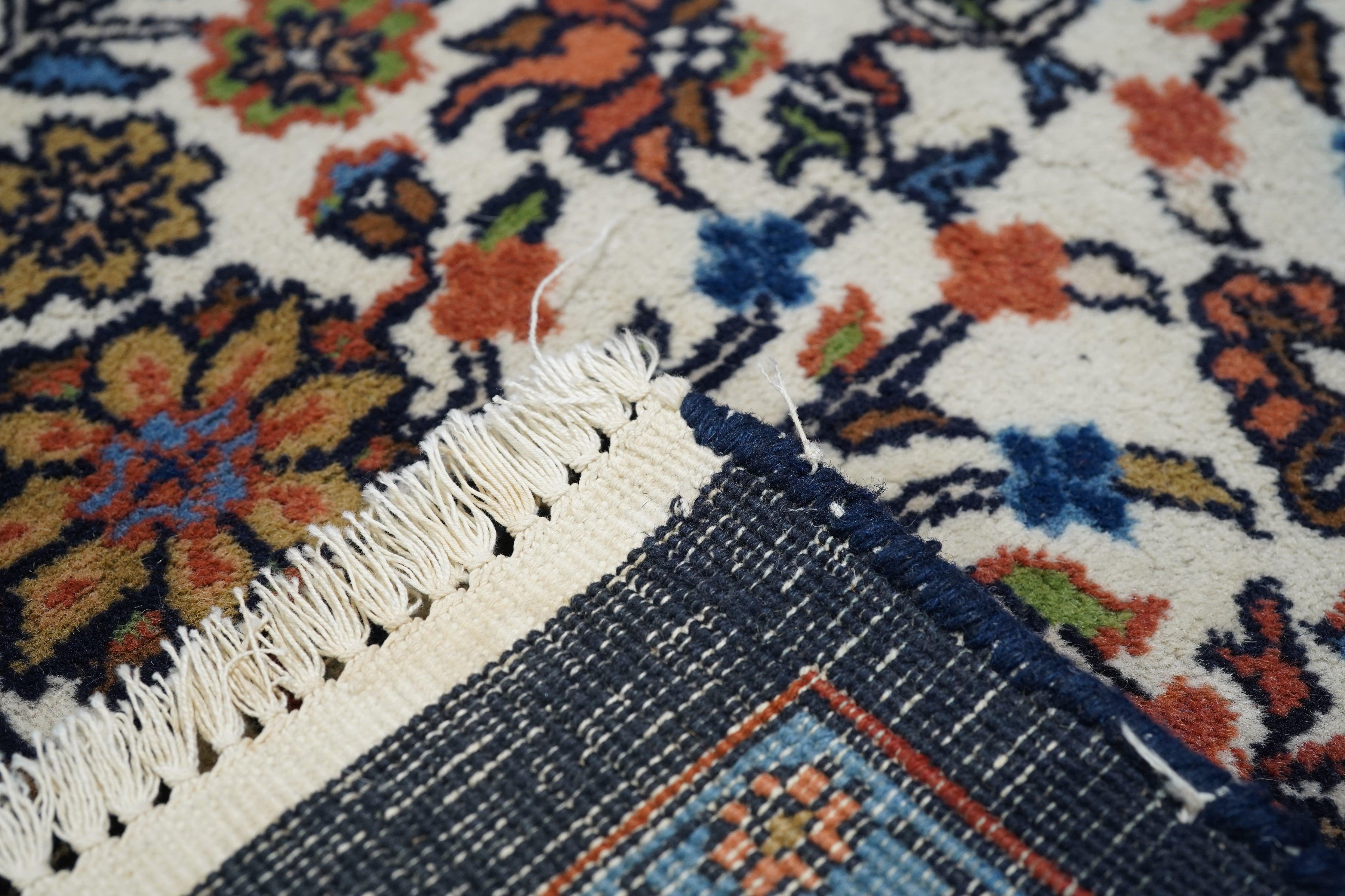 Indian Kashan Rug 6'4'' x 9'10'' For Sale 5