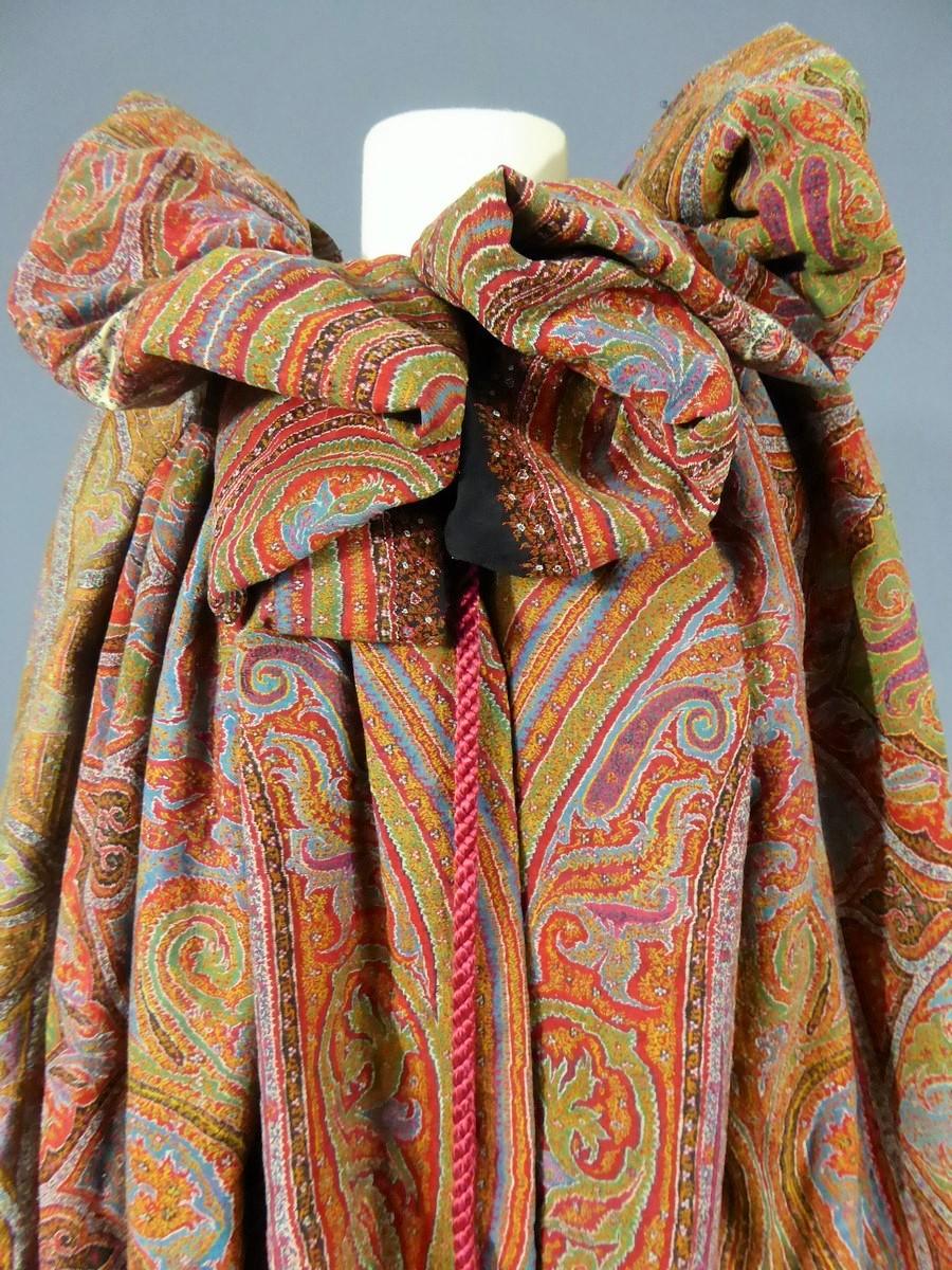 Indian Kashmir shawl Cape Coat Circa 1860/75 2