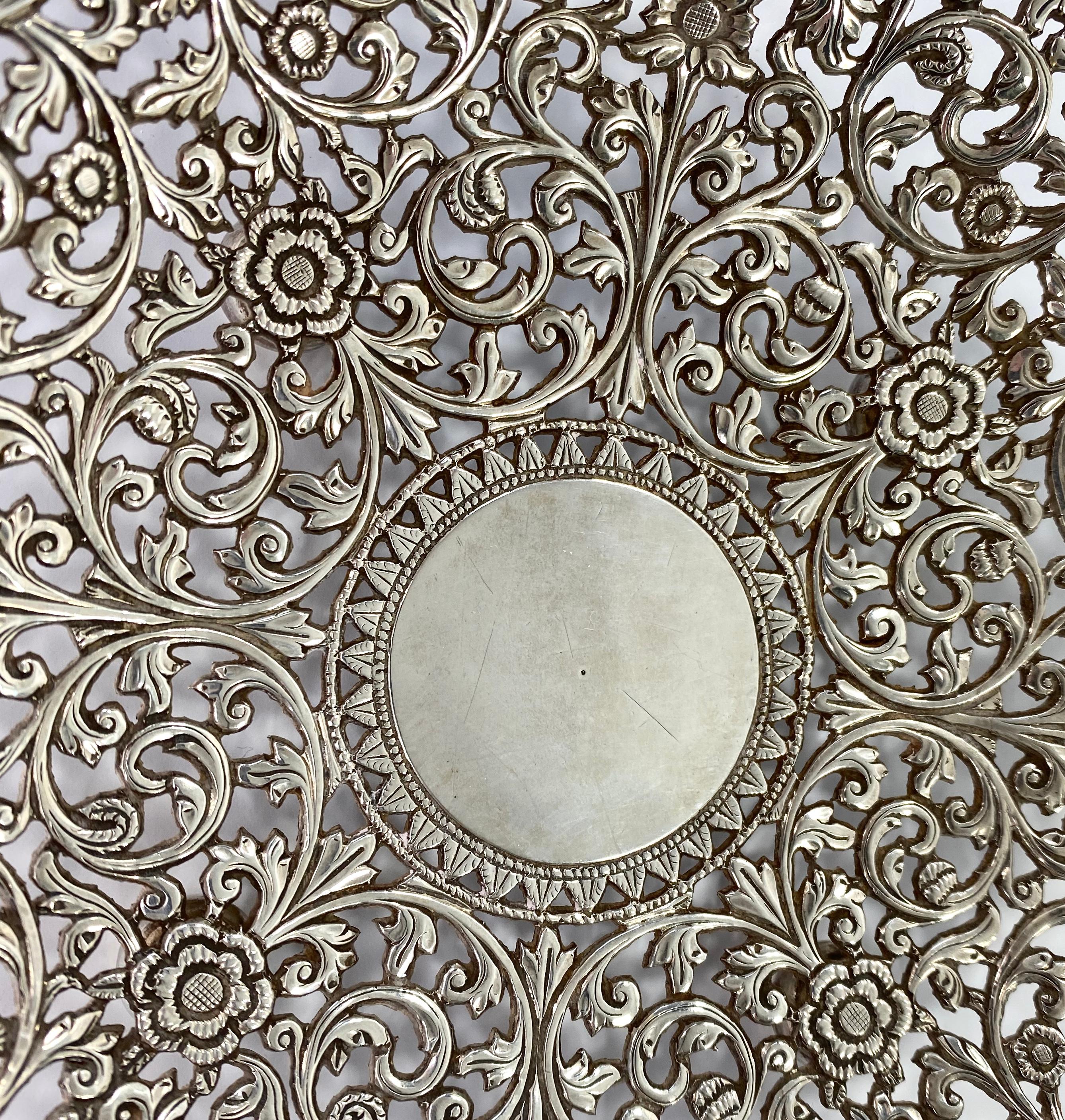 Indian Kutch Reticulated Silver Salver, circa 1890 1