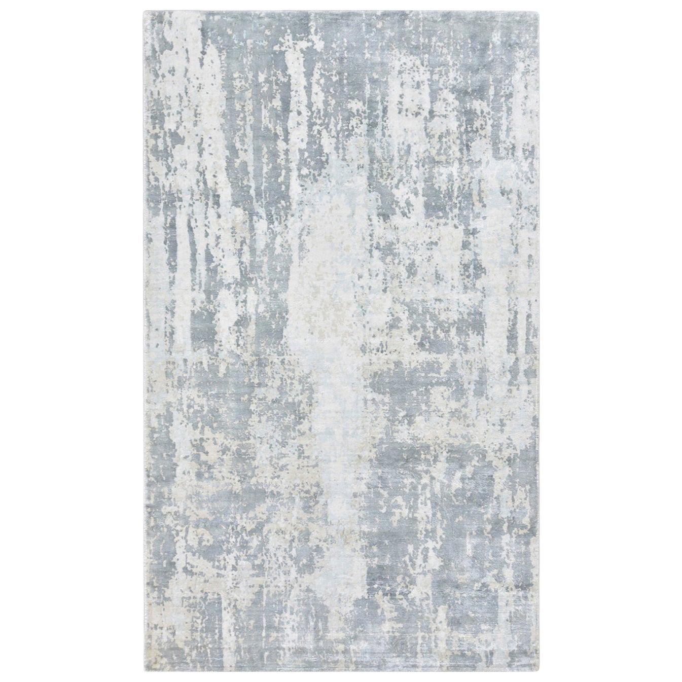 Indian Made Handmade Contemporary Abstract Area Rug For Sale