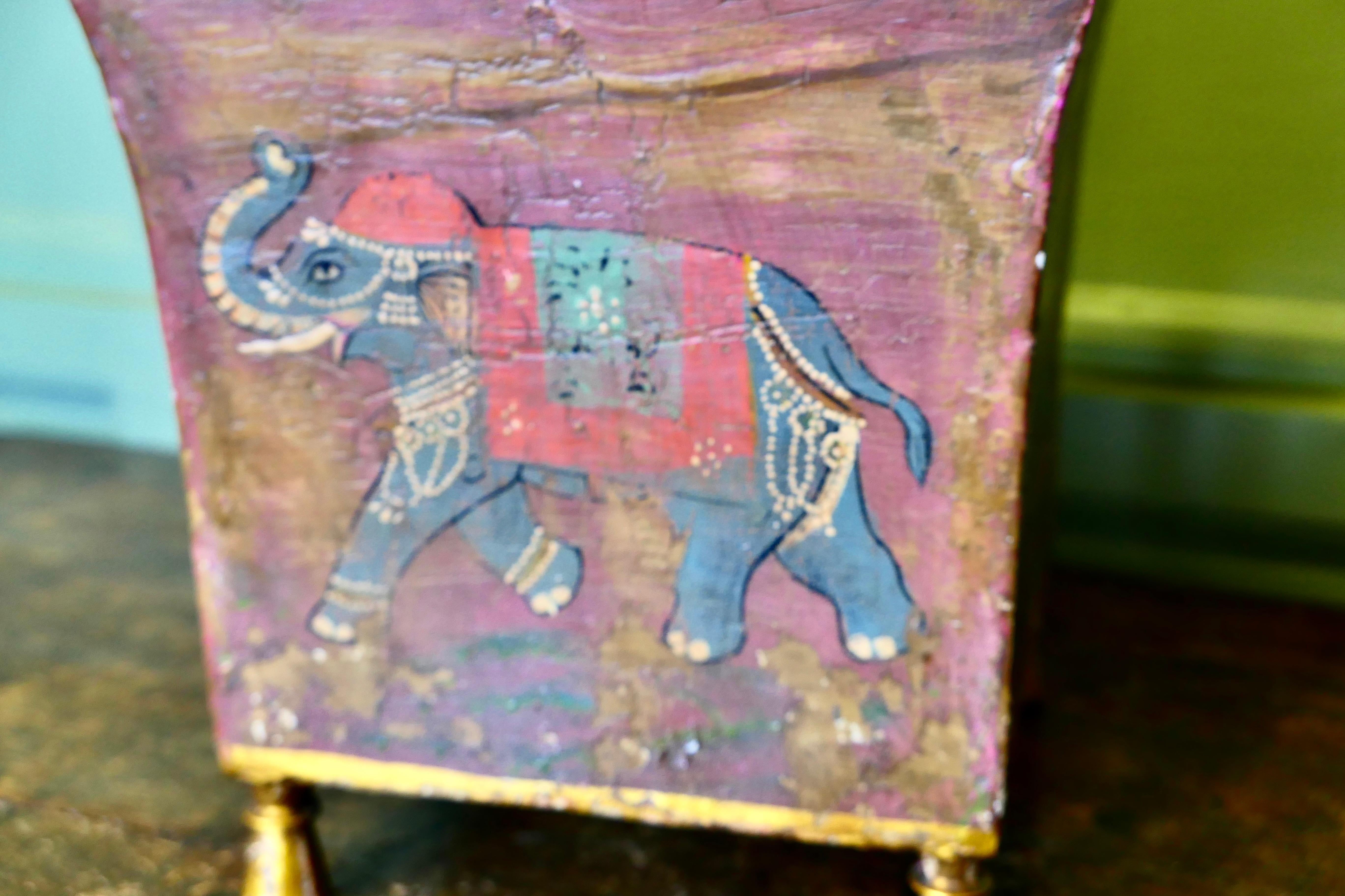 Indian Metal Jardiniere Painted with Elephants  Lovely and naive decoration In Good Condition For Sale In Godshill, Isle of Wight