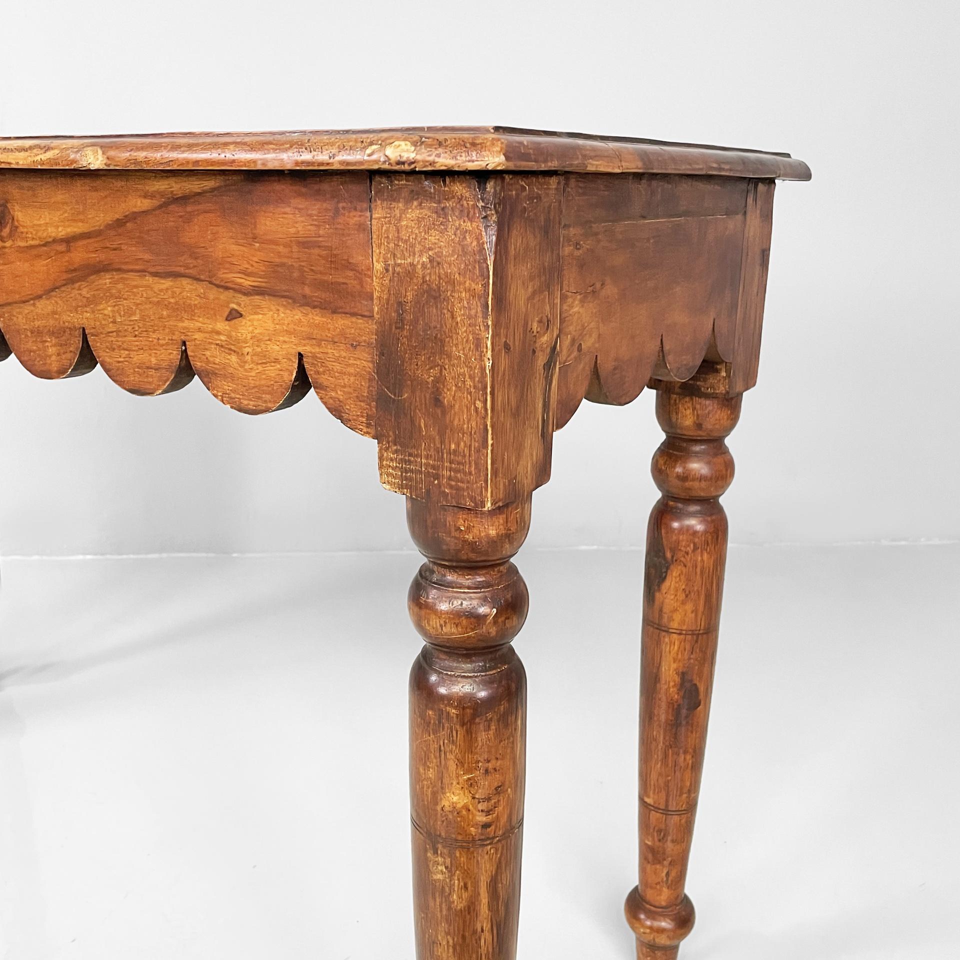 Indian mid-century modern console with drawer in wood, 1970s For Sale 7