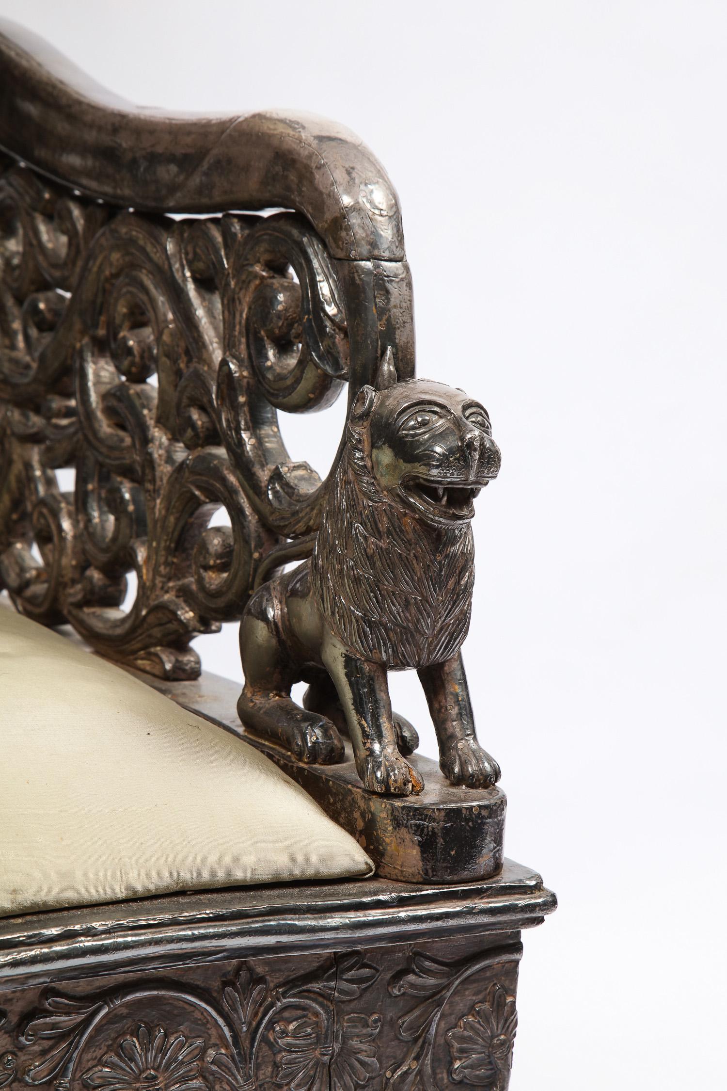 Chaise trône de cérémonie de style Mogul indien en argent doré pour le Maharajah en vente 11