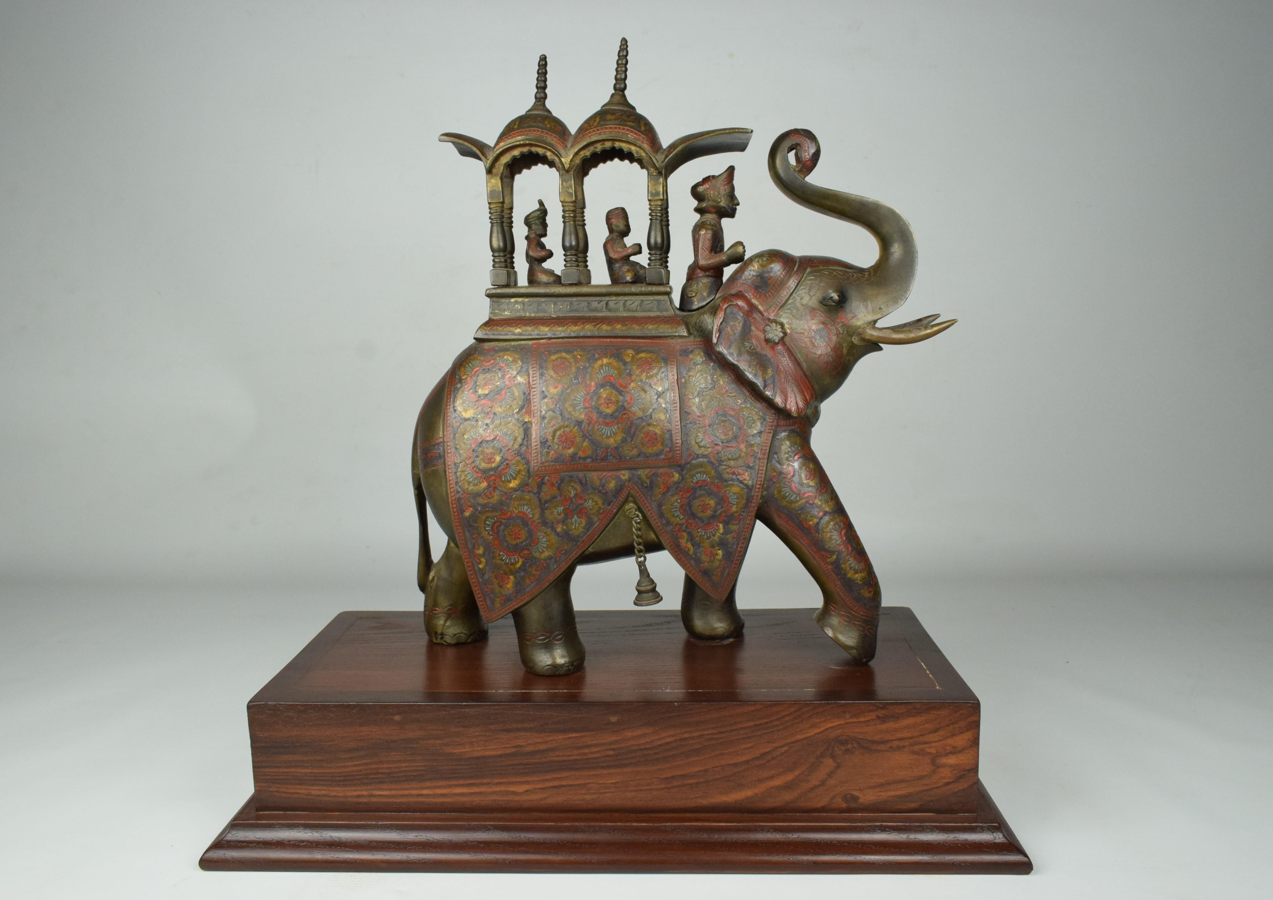Indian Moradabadi Hathi Howdah (Elephant Carriage) Carrying Royals, 19th Century For Sale 4