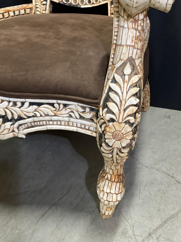 Indian Mughal Bone Inlaid Royal Maharaja Throne Armchair In Good Condition For Sale In North Hollywood, CA