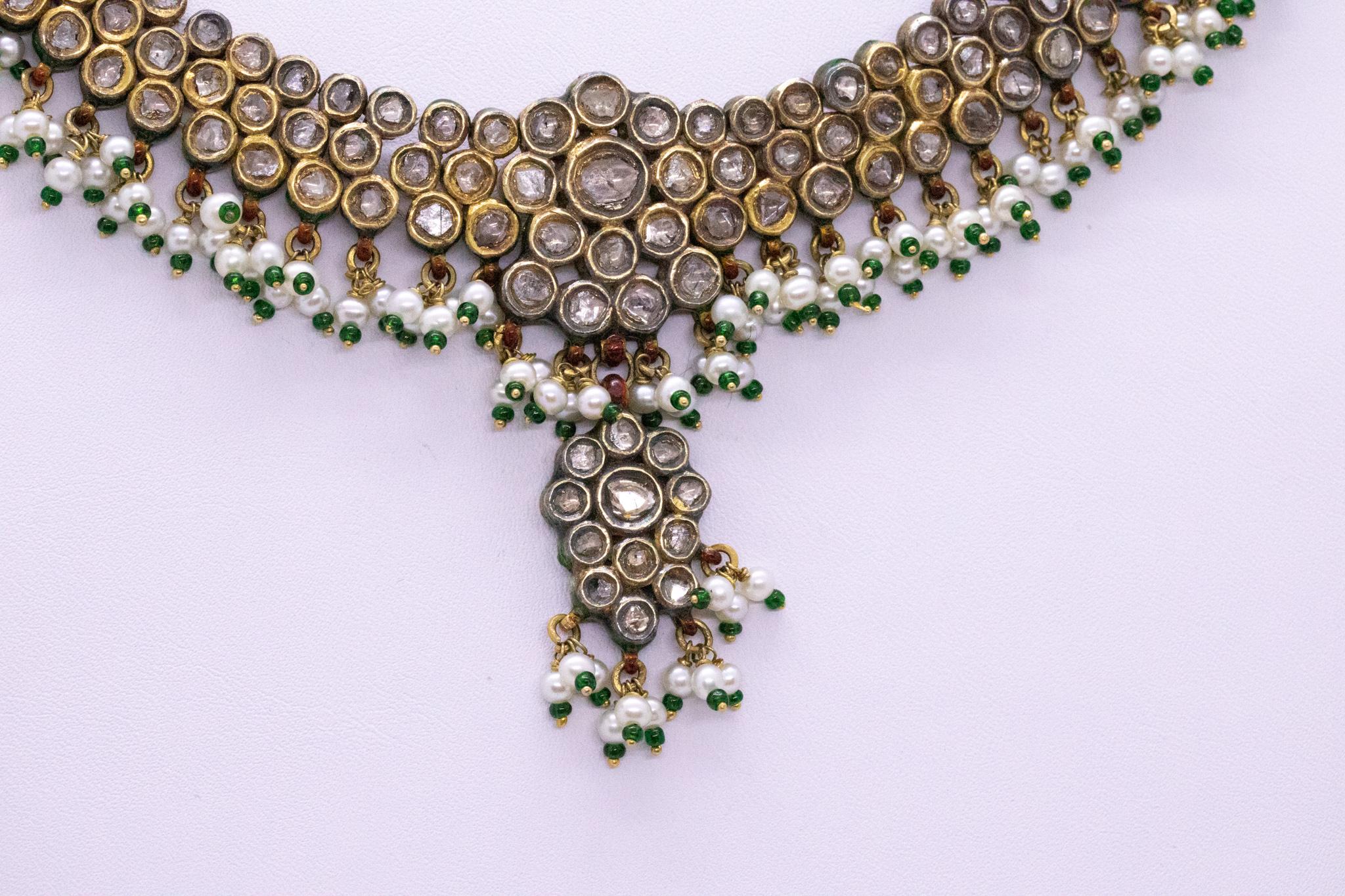 Mixed Cut Indian Mughal Court Jeweled Necklace 21Kt Gold 32.55 Cts Diamonds Emerald Pearls