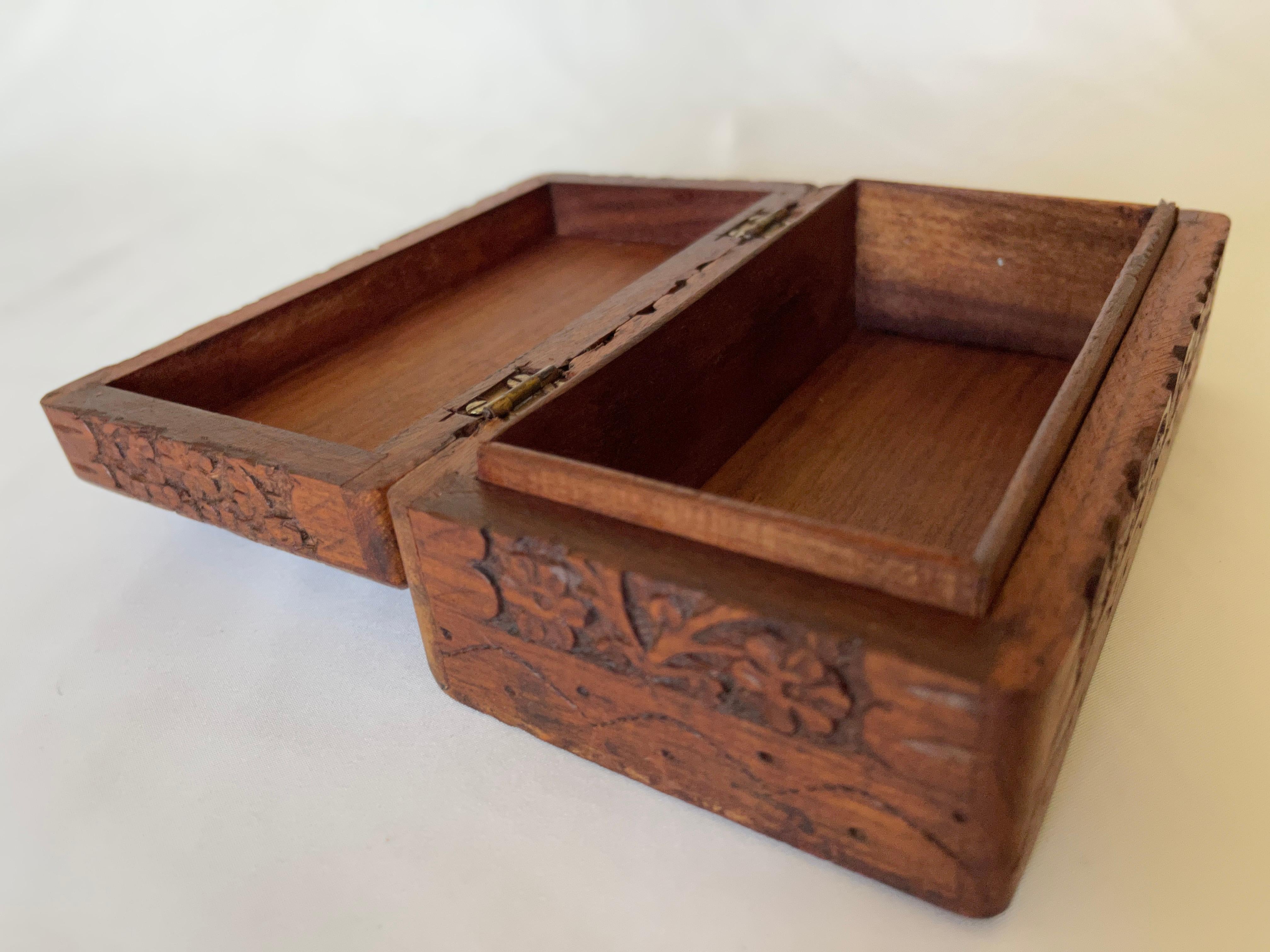 20th Century Indian Mughal Floral Design Hand Carved Solid Teak Wood Box For Sale