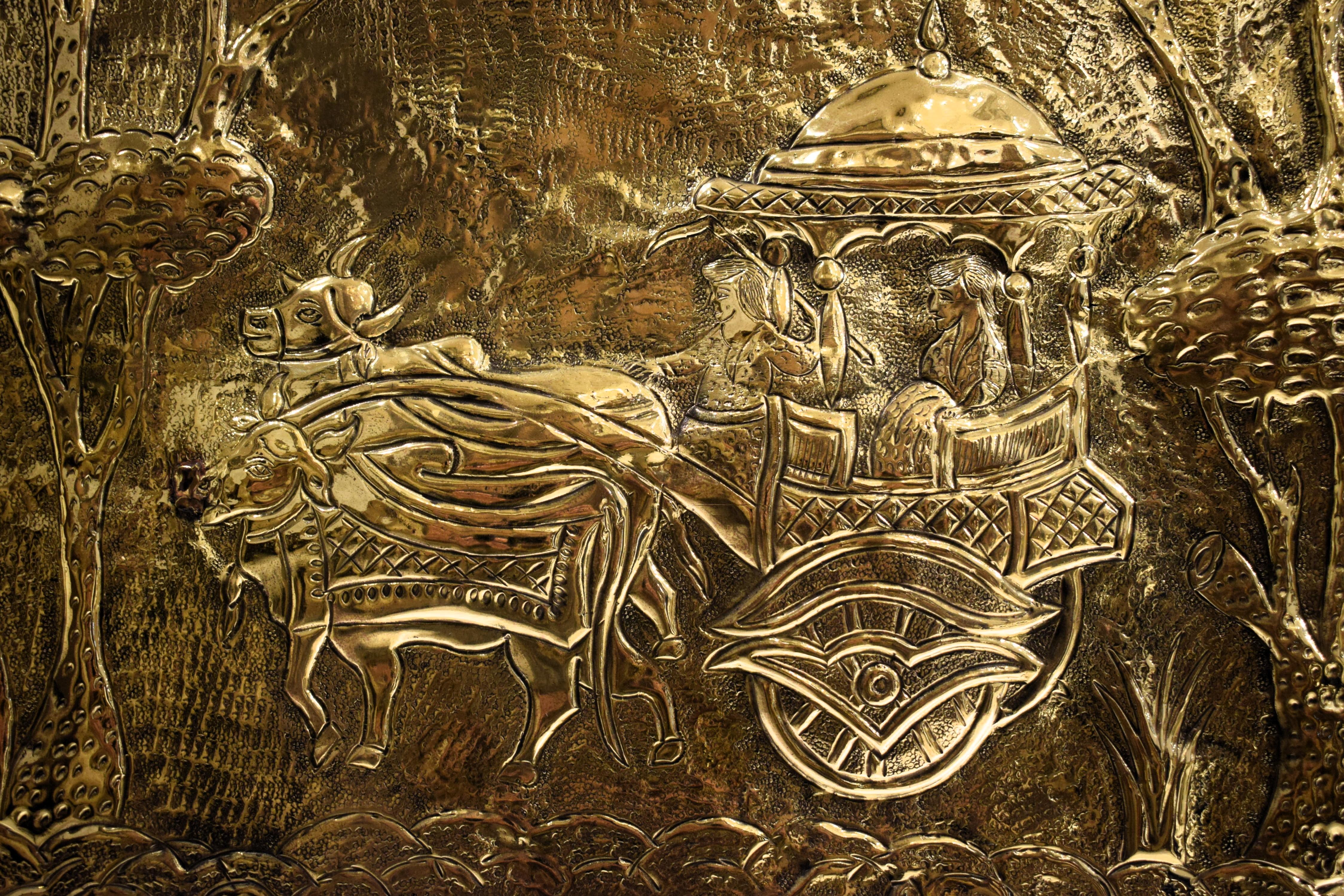 Indien Suspension murale indienne moghole en laiton, 20e siècle en vente