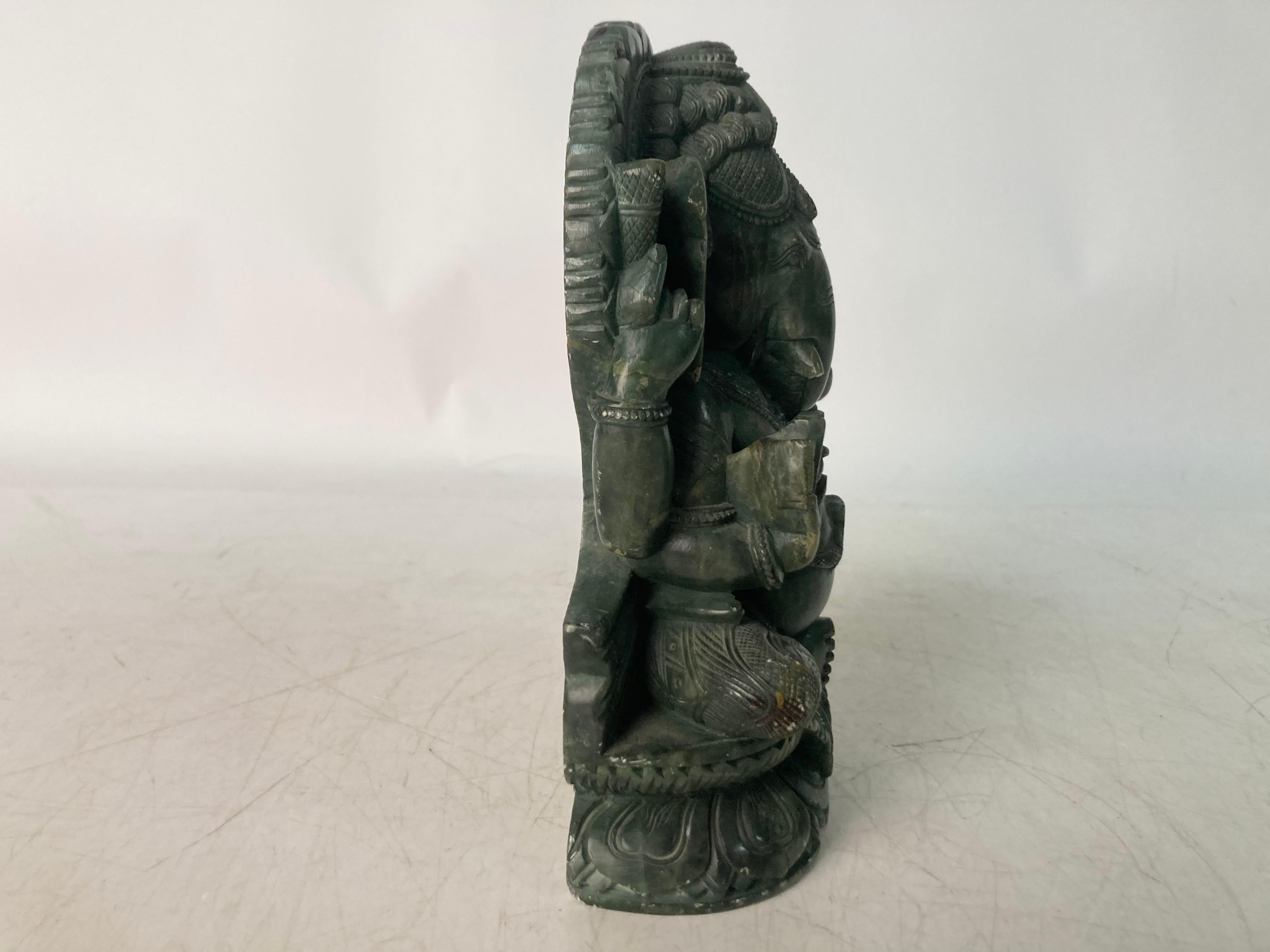 Spinach Green Onyx Sculpture of Ganesha 1