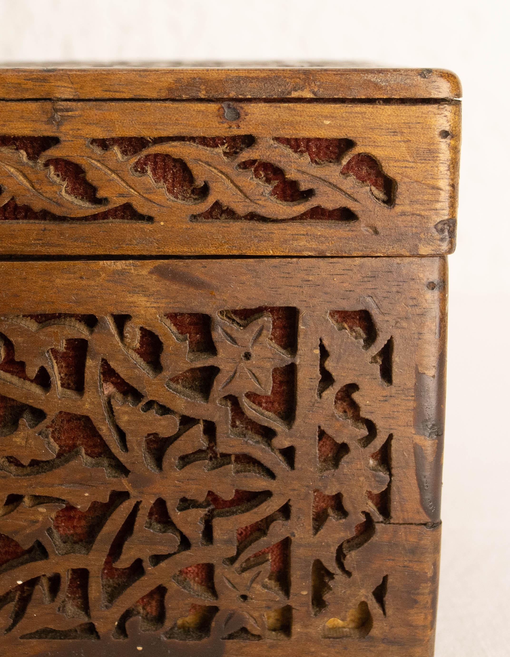 Indian Openwork Teak Box, Late 19th Century For Sale 7