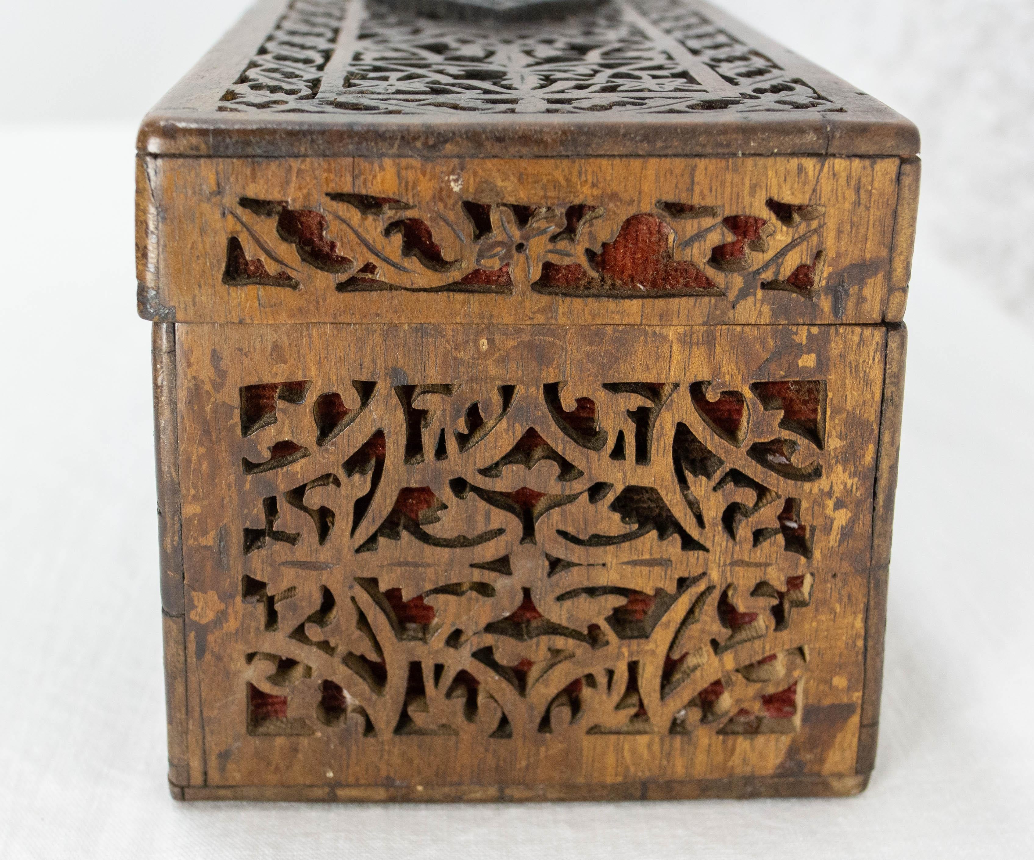 Indian Openwork Teak Box, Late 19th Century For Sale 3
