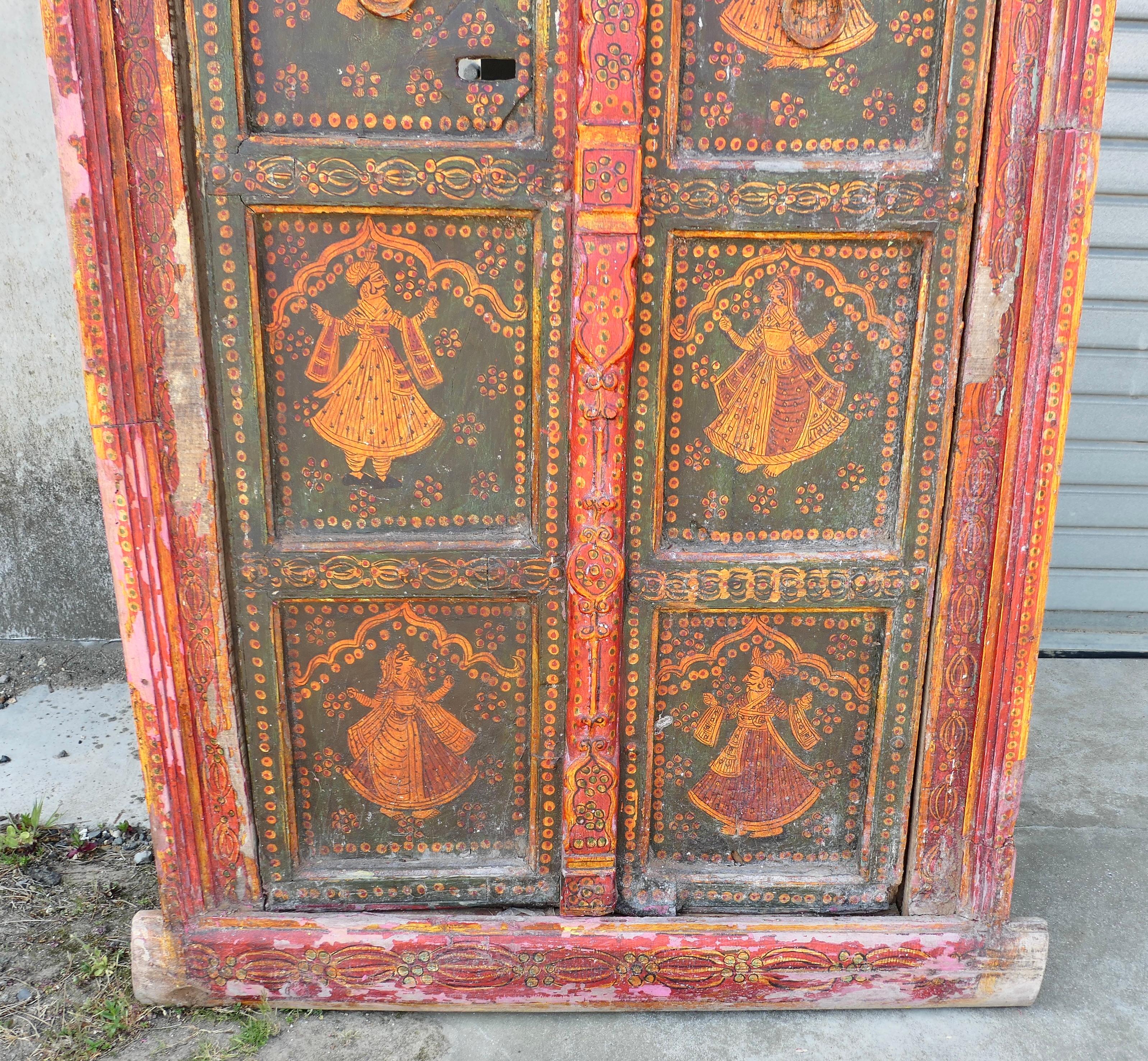 XIXe siècle Portes indiennes peintes dans leur cadre d'origine, art mural en vente