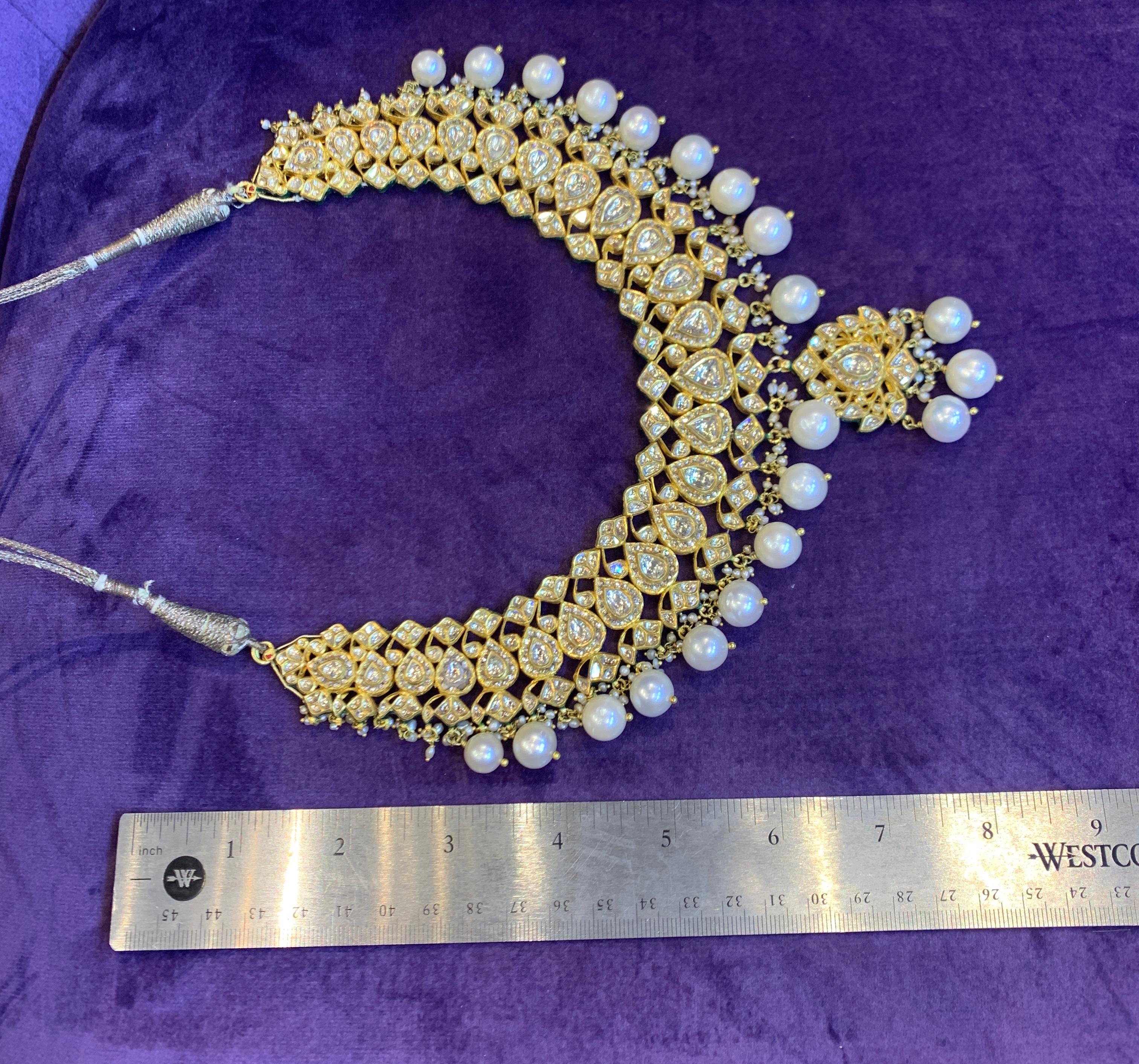 Donna Collana di perle e diamanti indiani in vendita