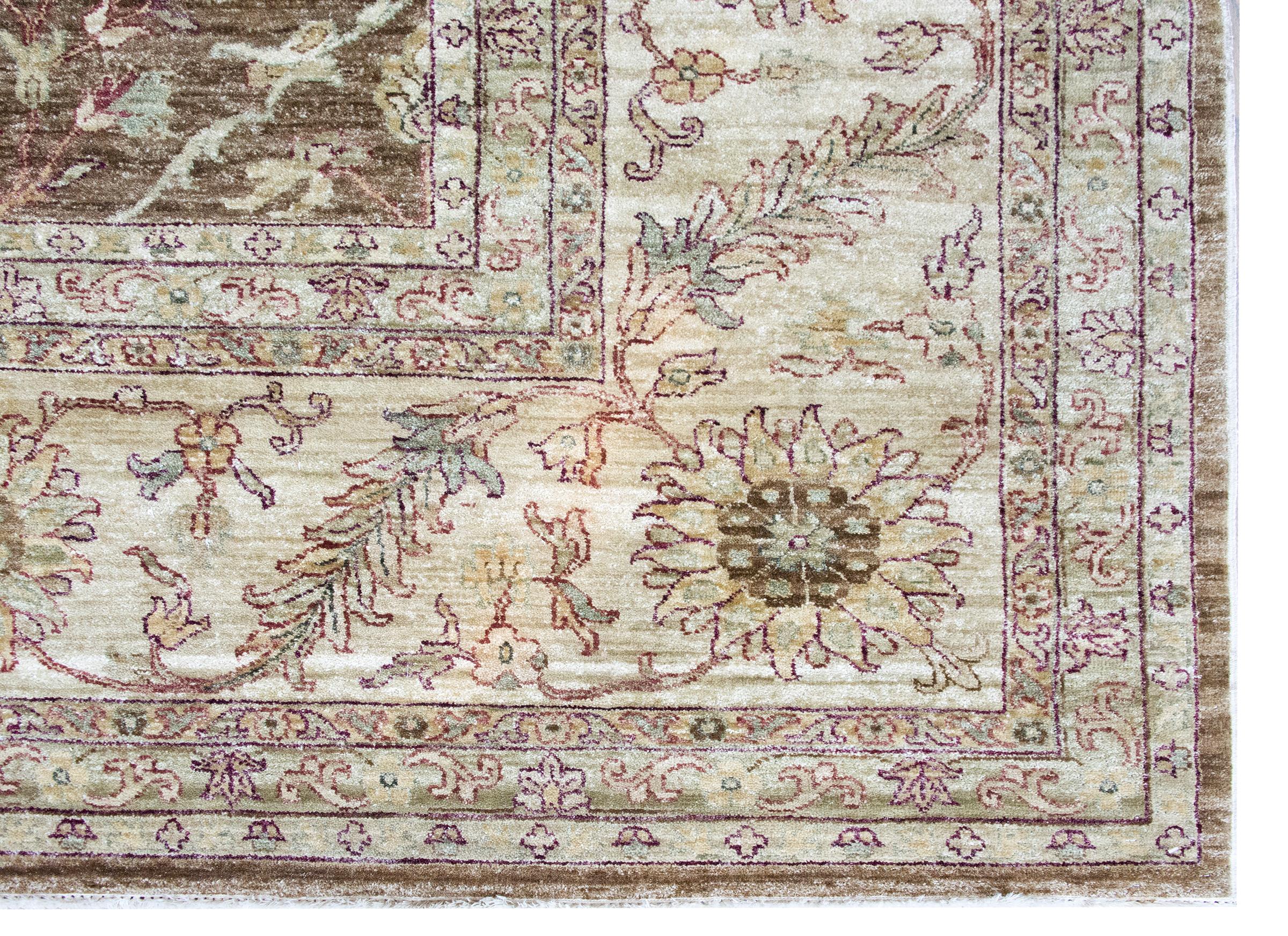 Tapis indien Peshawar tissé avec un motif inspiré de Ziegler en vente 5