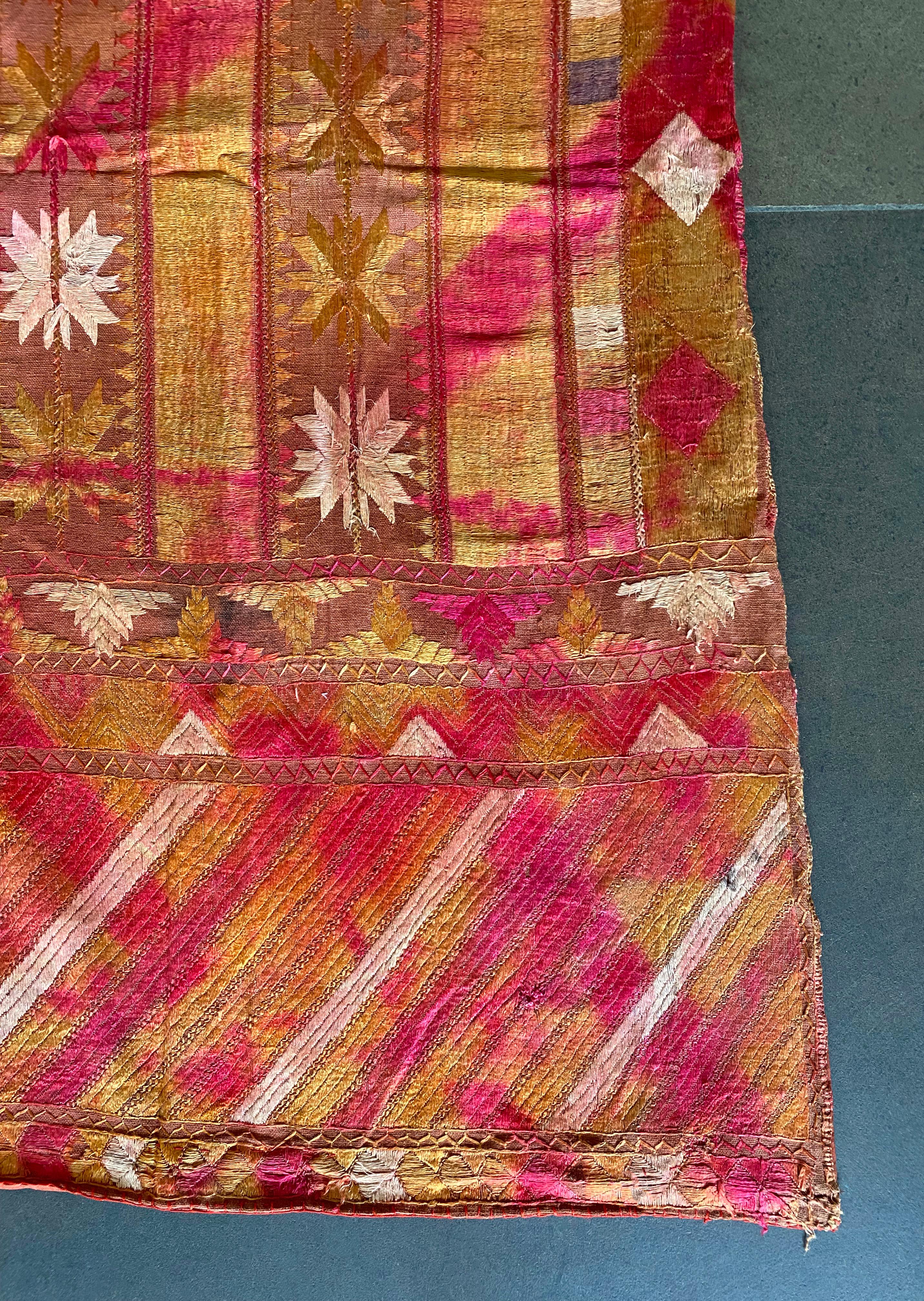 Other Indian Phulkari Wedding Textile, Silk & Cotton Embroidery, Punjab 1900s For Sale