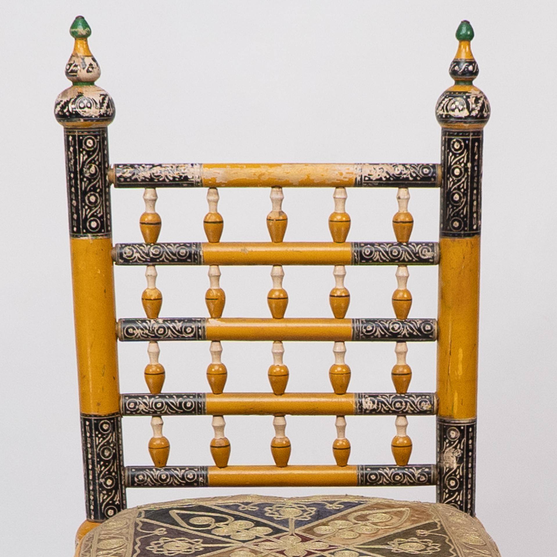 Indian Rajasthani A pair of polychrome painted chairs with gilt chord embroidery For Sale 2