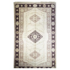 Indian Rug 10'11'' x 17'10''
