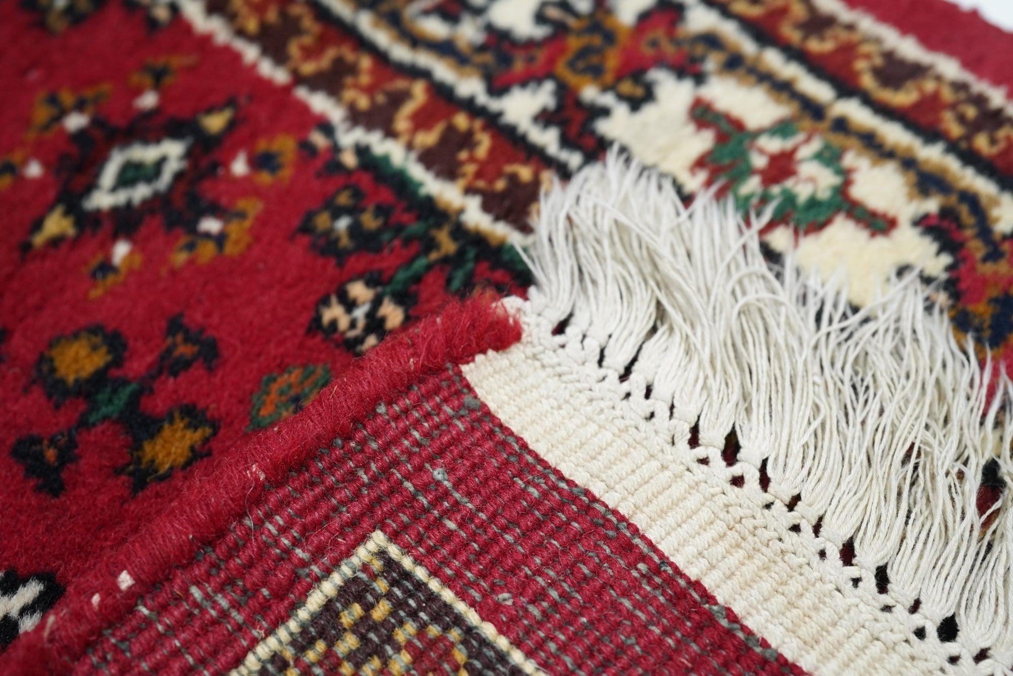 Indian Rug 2'11'' x 5'3'' For Sale 7