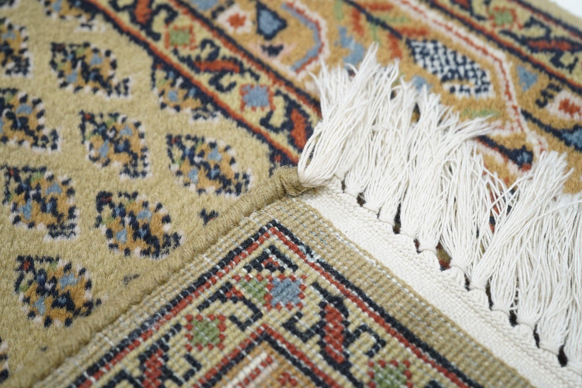 Tappeto indiano 2'5'' x 4'8'' in vendita 3