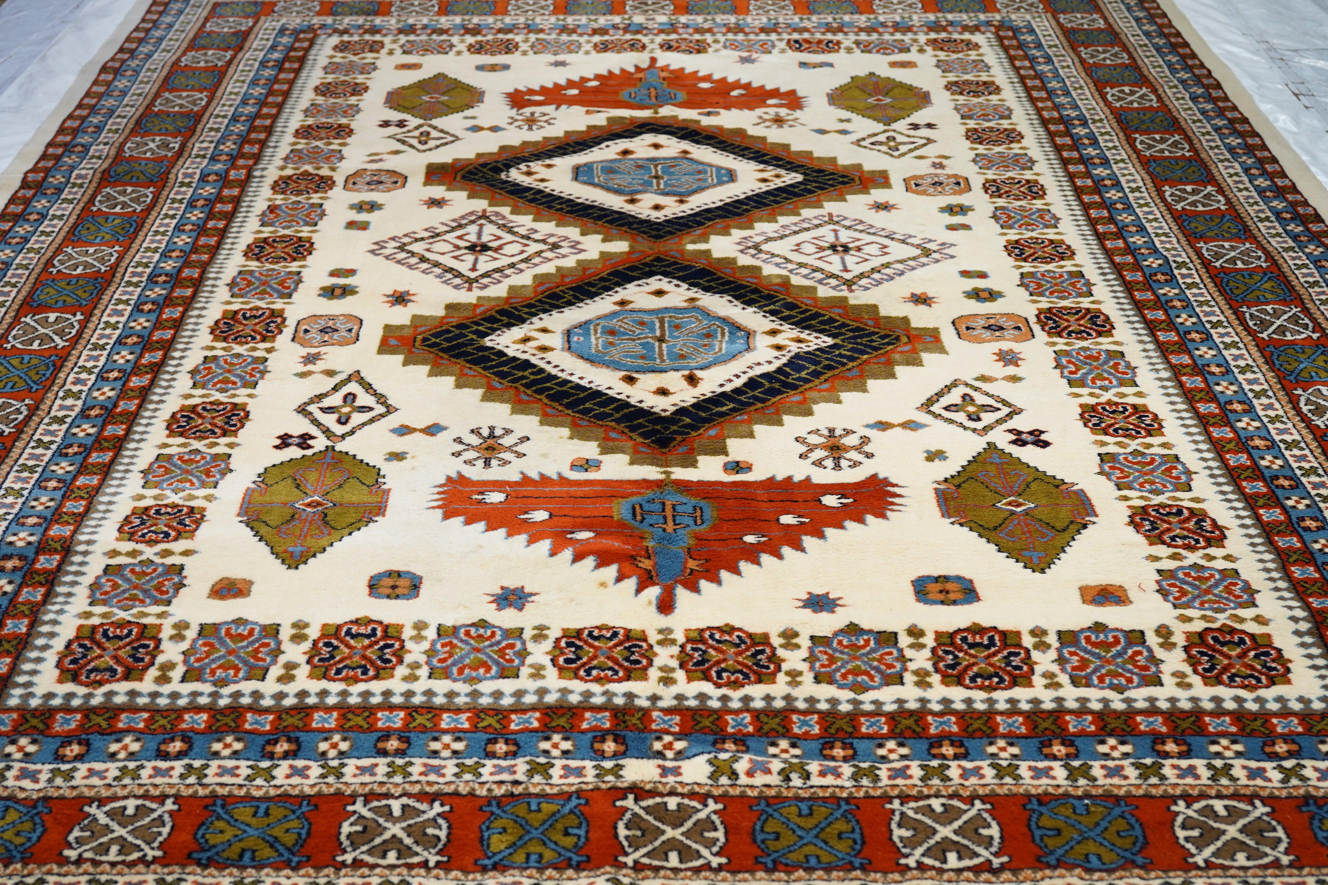 Indischer Teppich 8'10'' x 11'9'' im Angebot 1