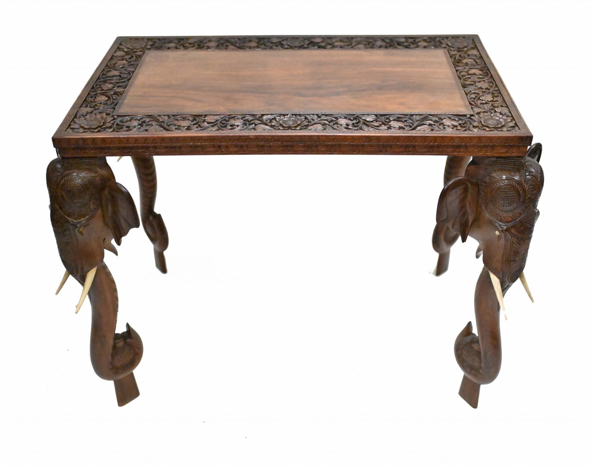 Indian Side Table Colonial Antiques Elephant Legs 1840 In Good Condition In Potters Bar, GB