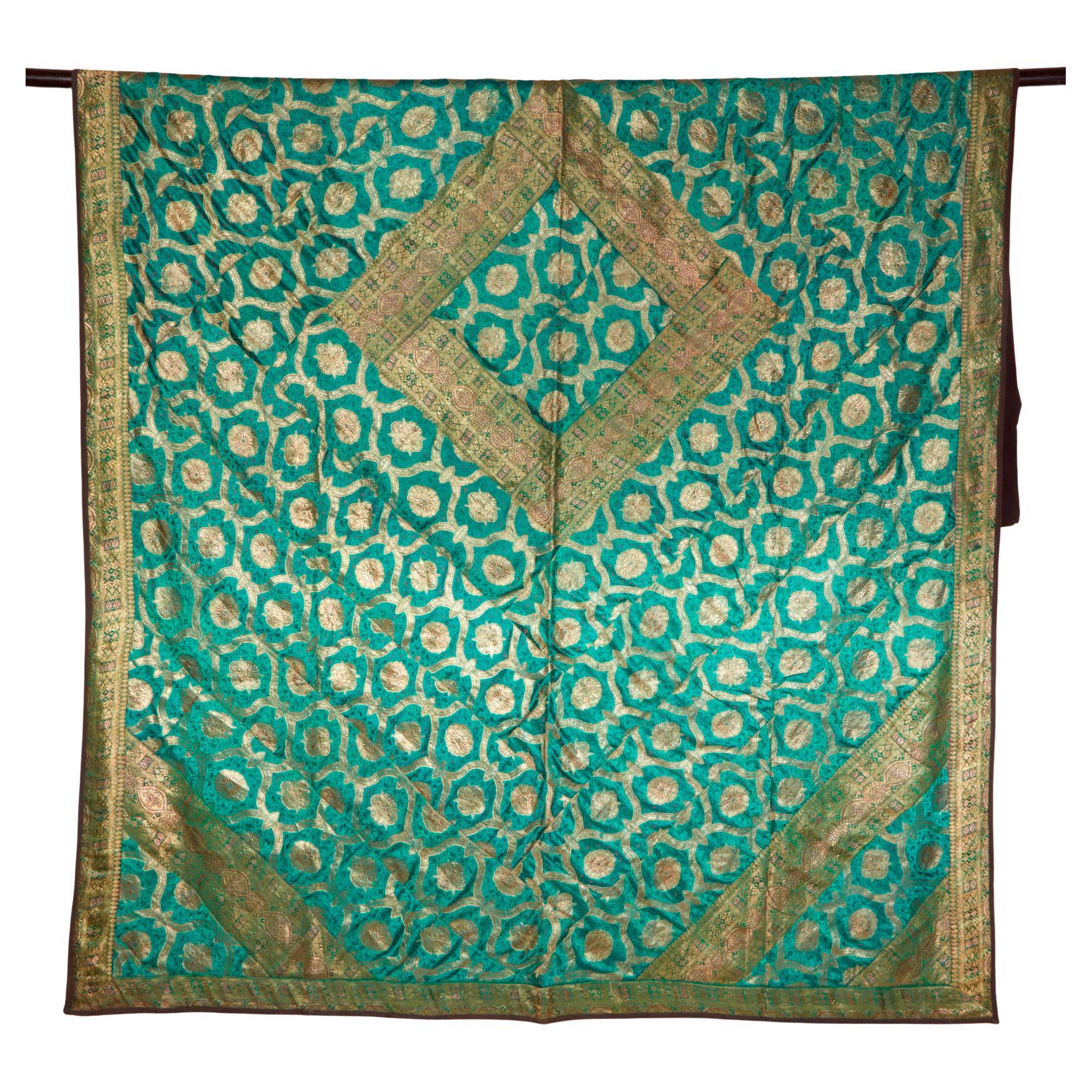 Kantha-Steppdecke aus Brokat und Seide, Bangladesch  Ende des 20. Jahrhunderts