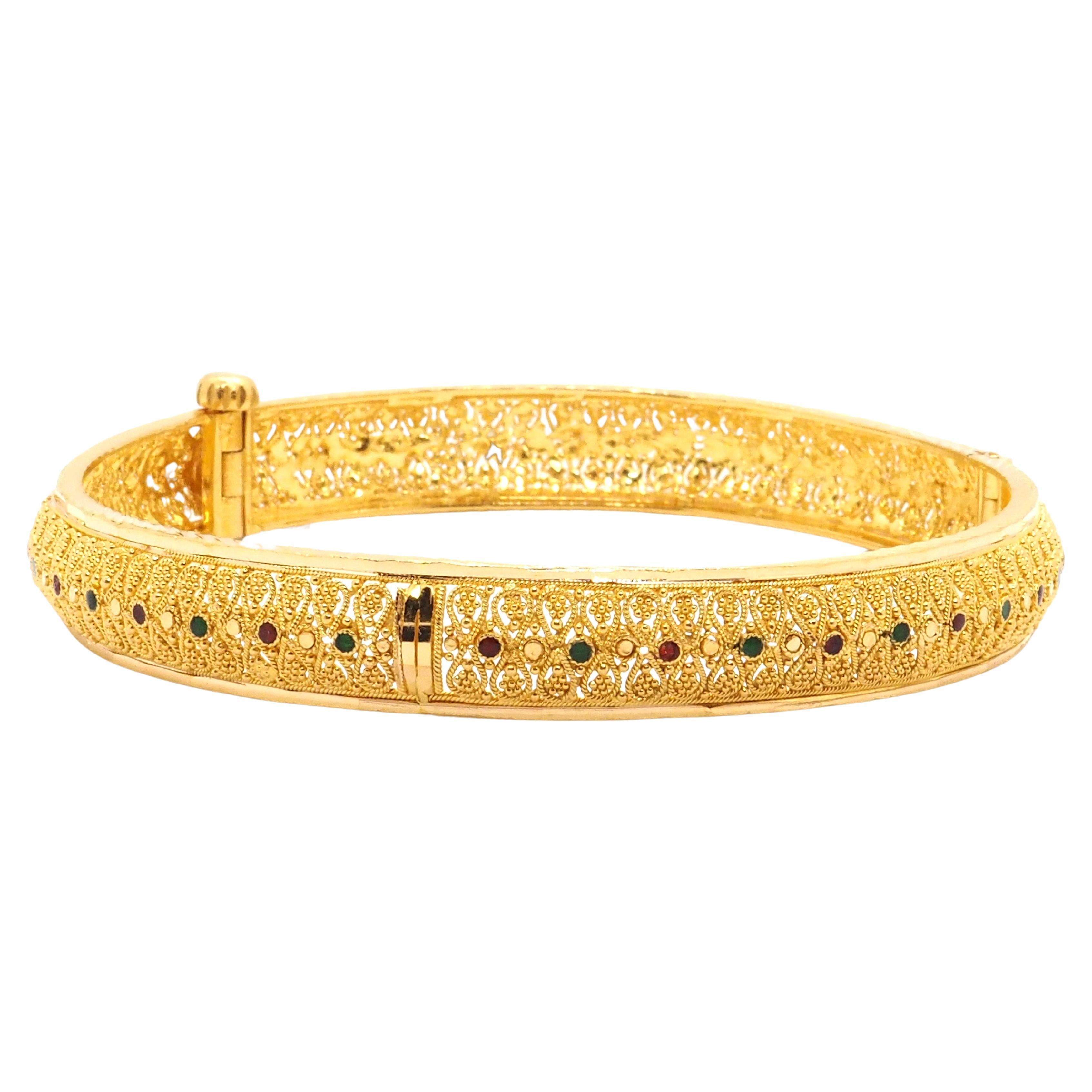 Indian Style Bangle 21K Gold Bracelet For Sale