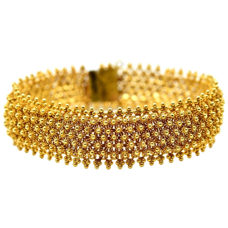 Indian Style Bracelet Made in 14 Karat Yellow Gold, 26.8 Grams at