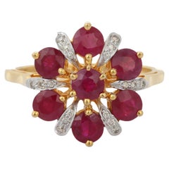 Bague de fiançailles de style indien en or jaune 18 carats avec fleur en rubis gravé et diamants 