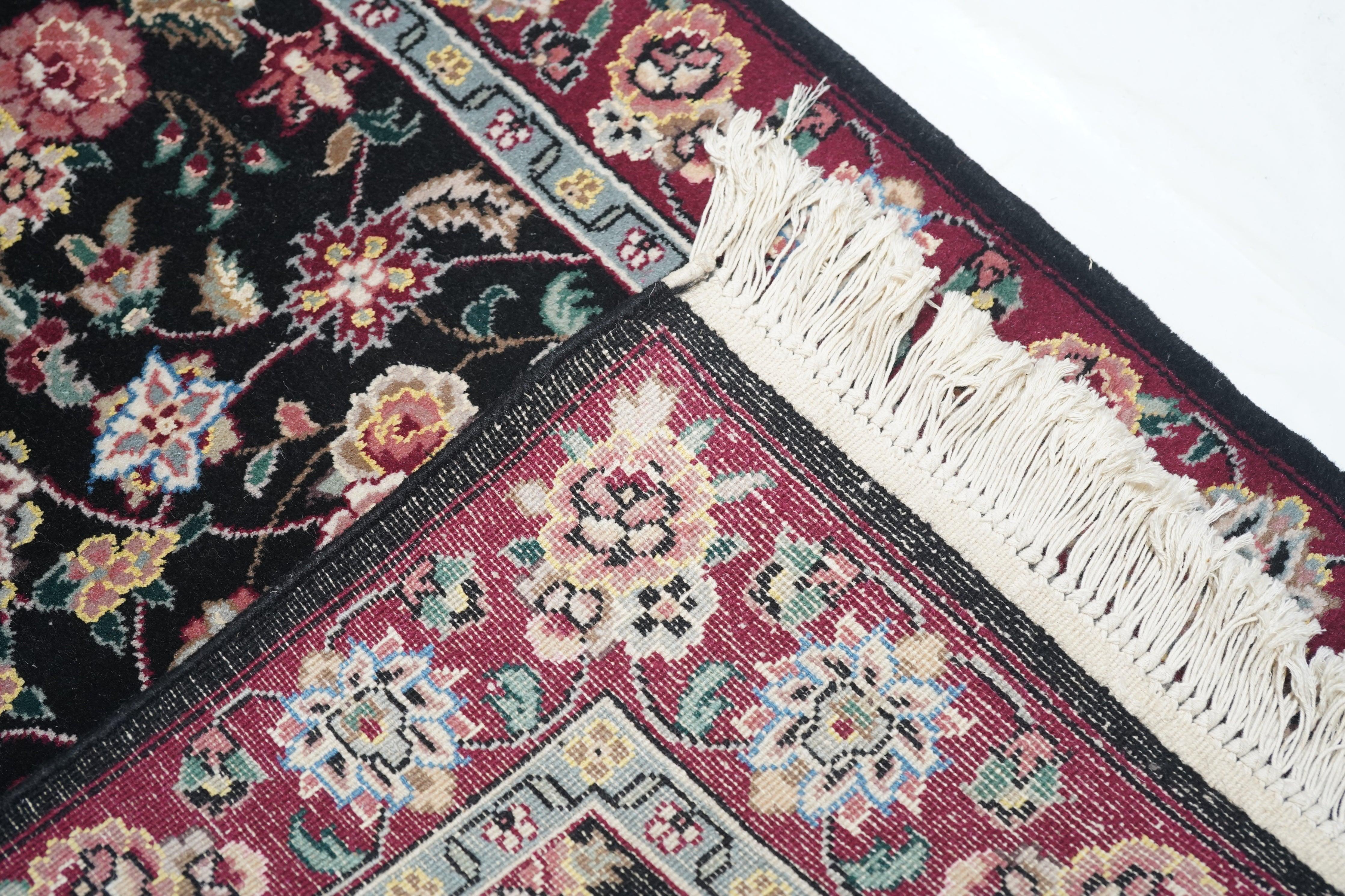 Runner indiano Tabriz 2'5'' x 9'10'' in vendita 4