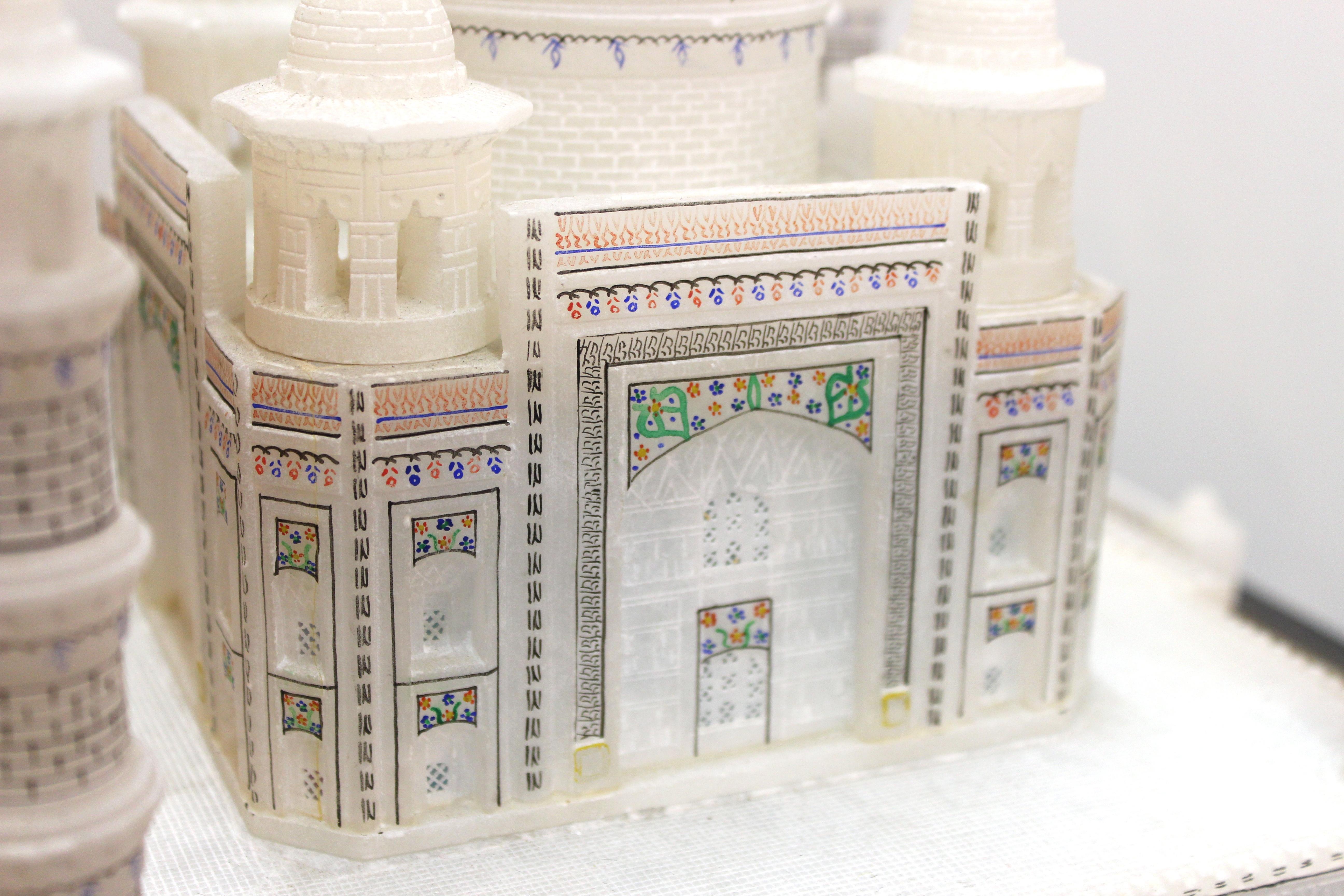 Indian Taj Mahal Alabaster Hand-Carved Architectural Model 2