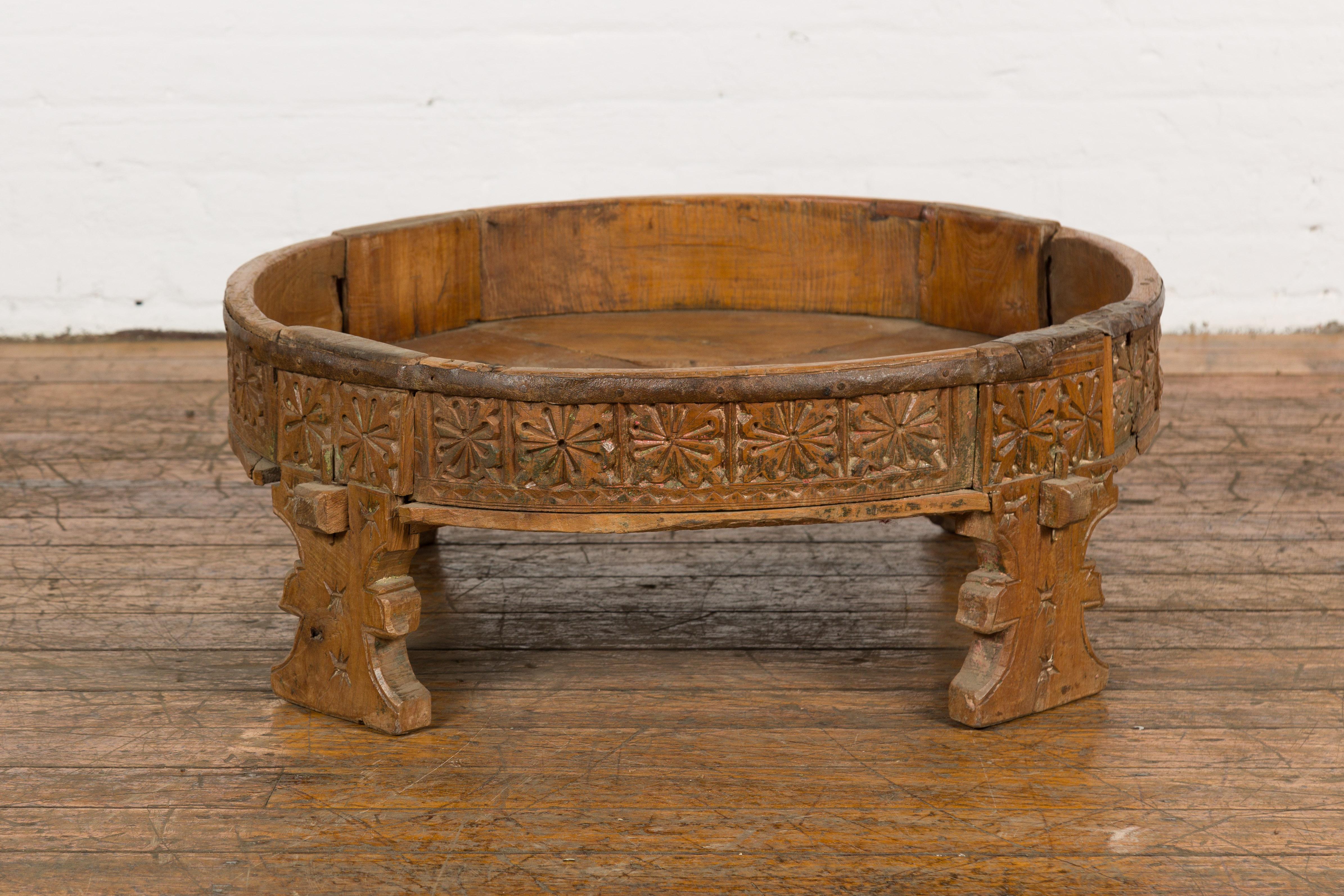 Indian Tribal 1920s Teak Chakki Grinding Table with Geometric Hand-Carved Motifs For Sale 9