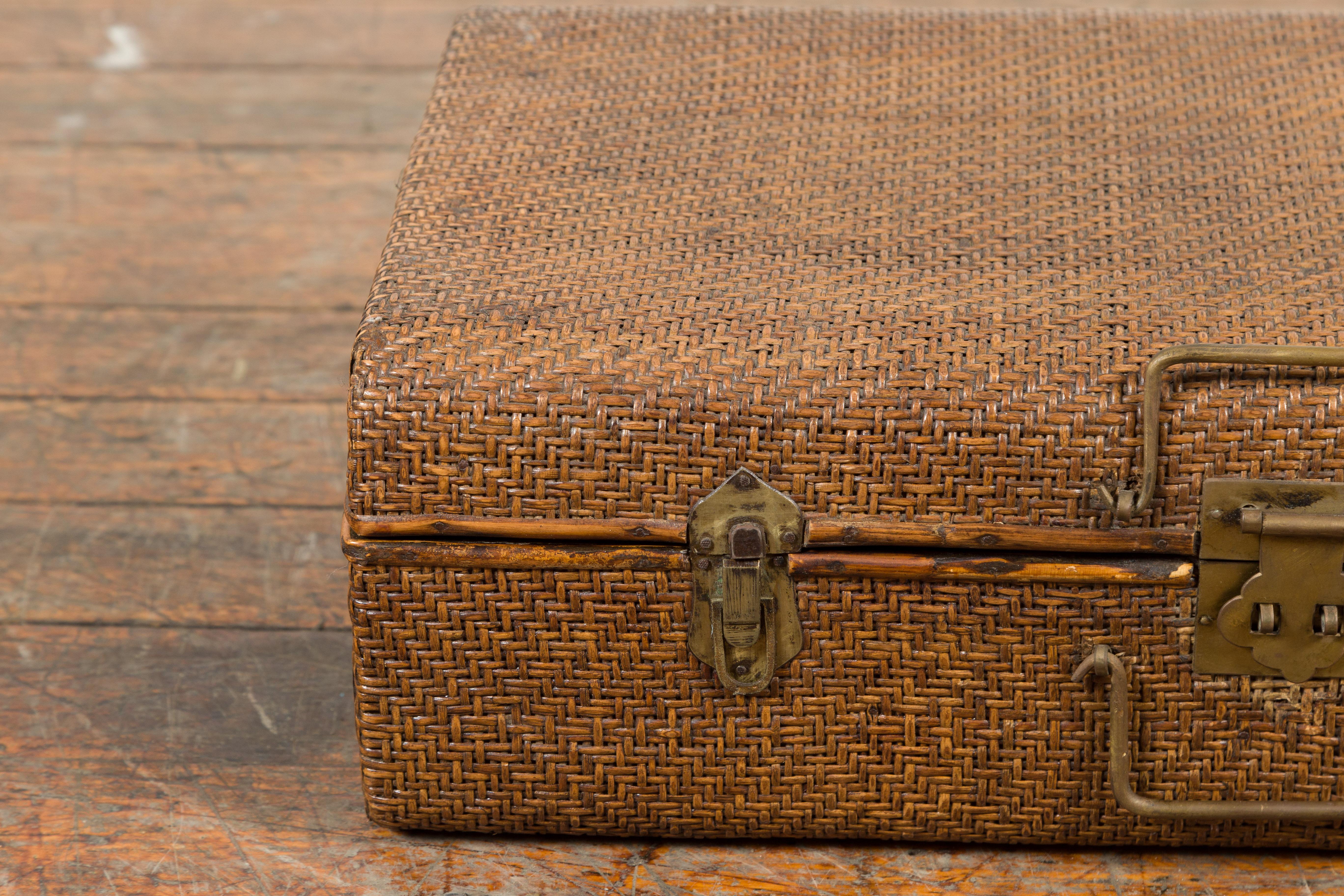 Indian Vintage Bamboo and Woven Rattan Suitcase with Brass Hardware In Good Condition For Sale In Yonkers, NY