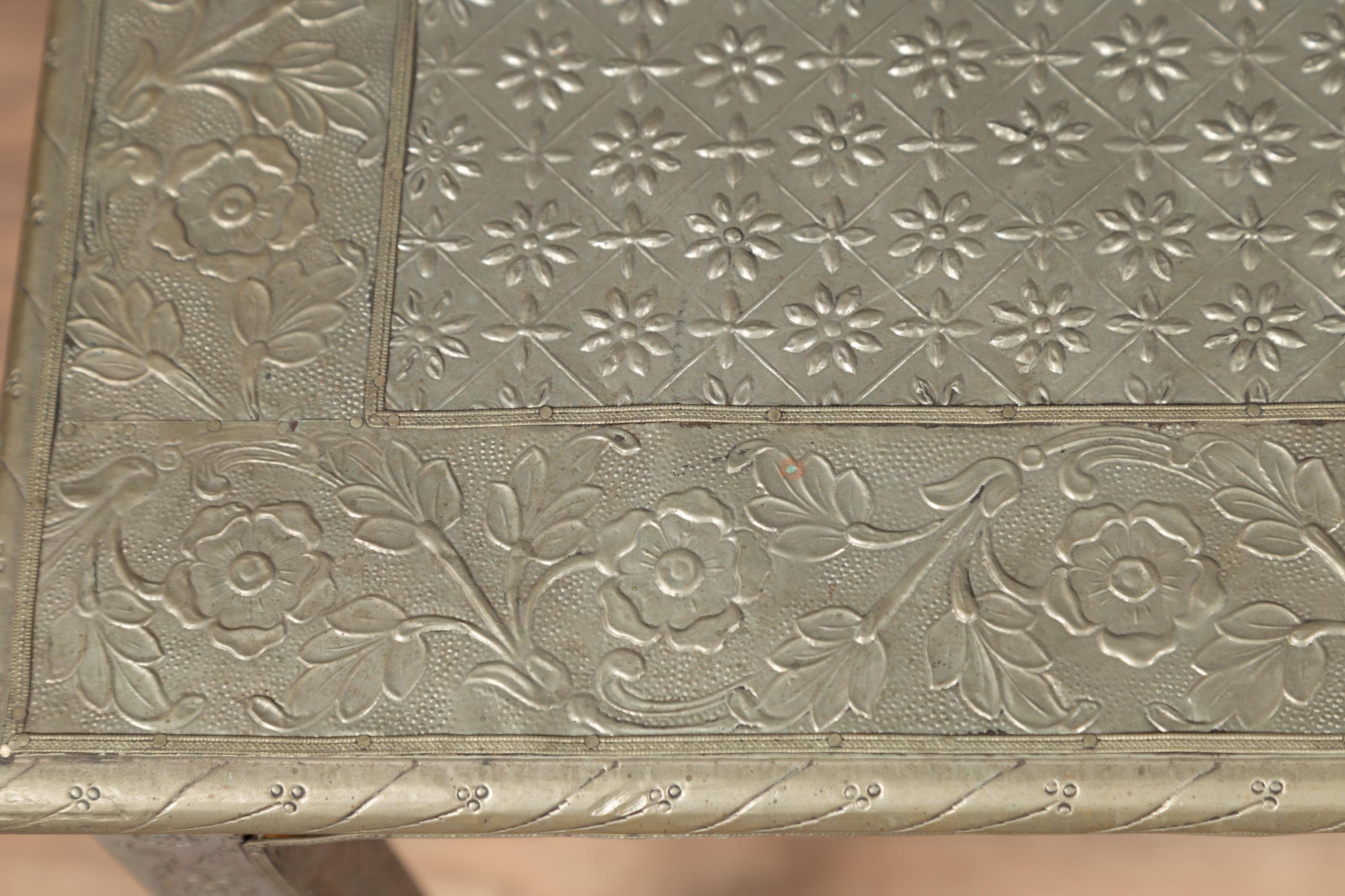 20th Century Indian Vintage Hand-Tooled Sheet Metal Coffee Table with Silver Overlay For Sale