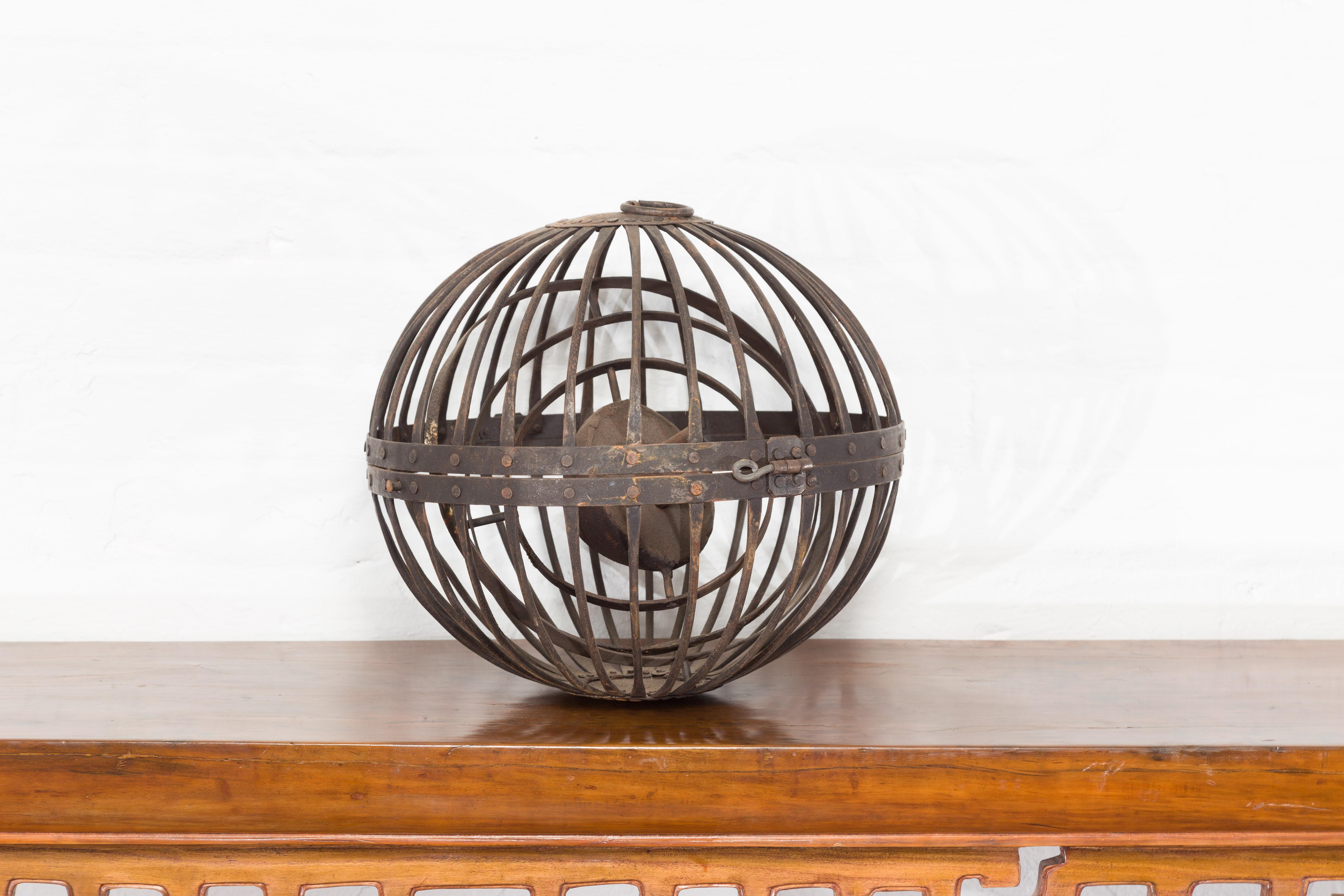 Indian Vintage Spherical Iron Light Fixture with Concentric Rings and Patina For Sale 3
