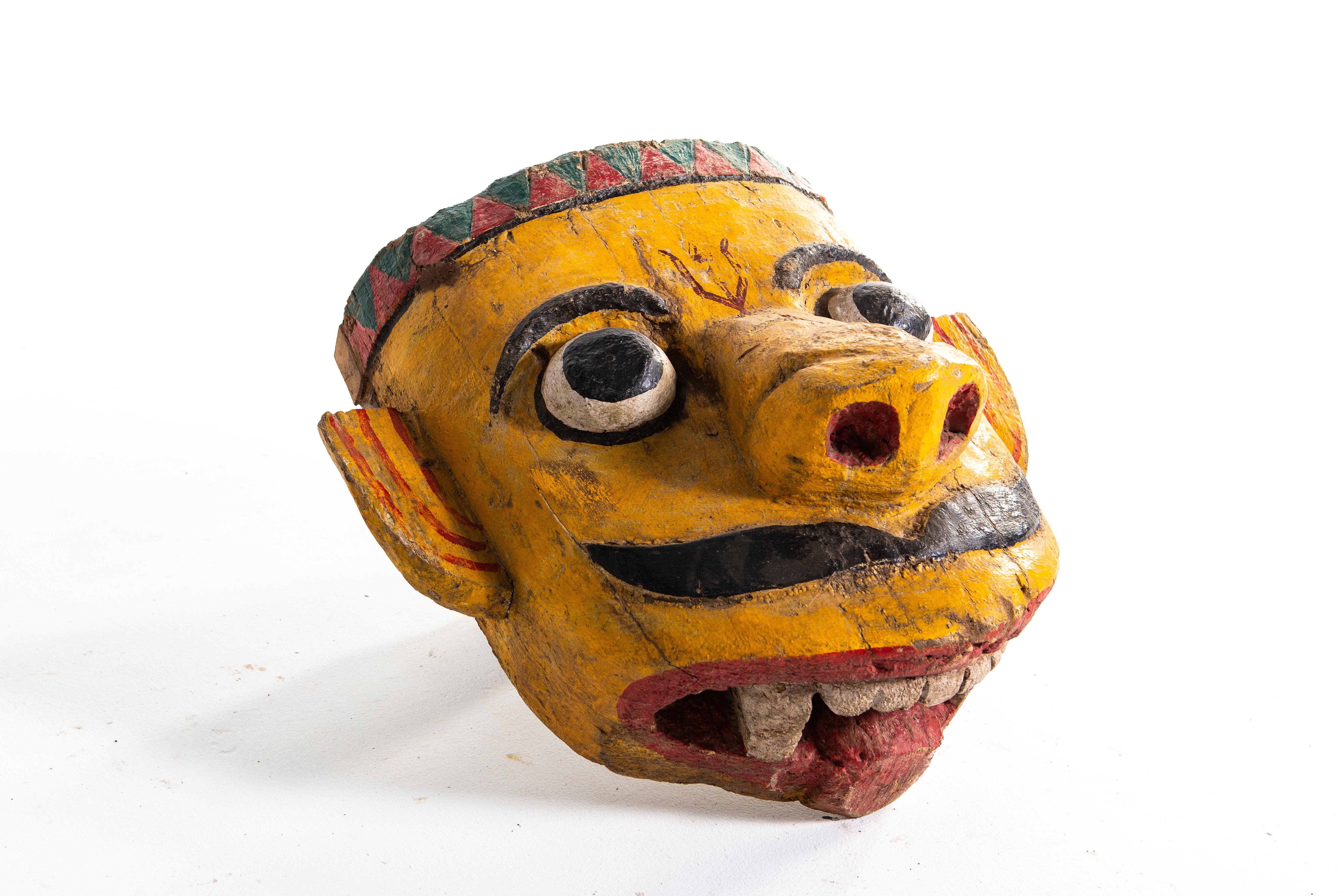 Indian Wooden Mask In Good Condition In Chicago, IL