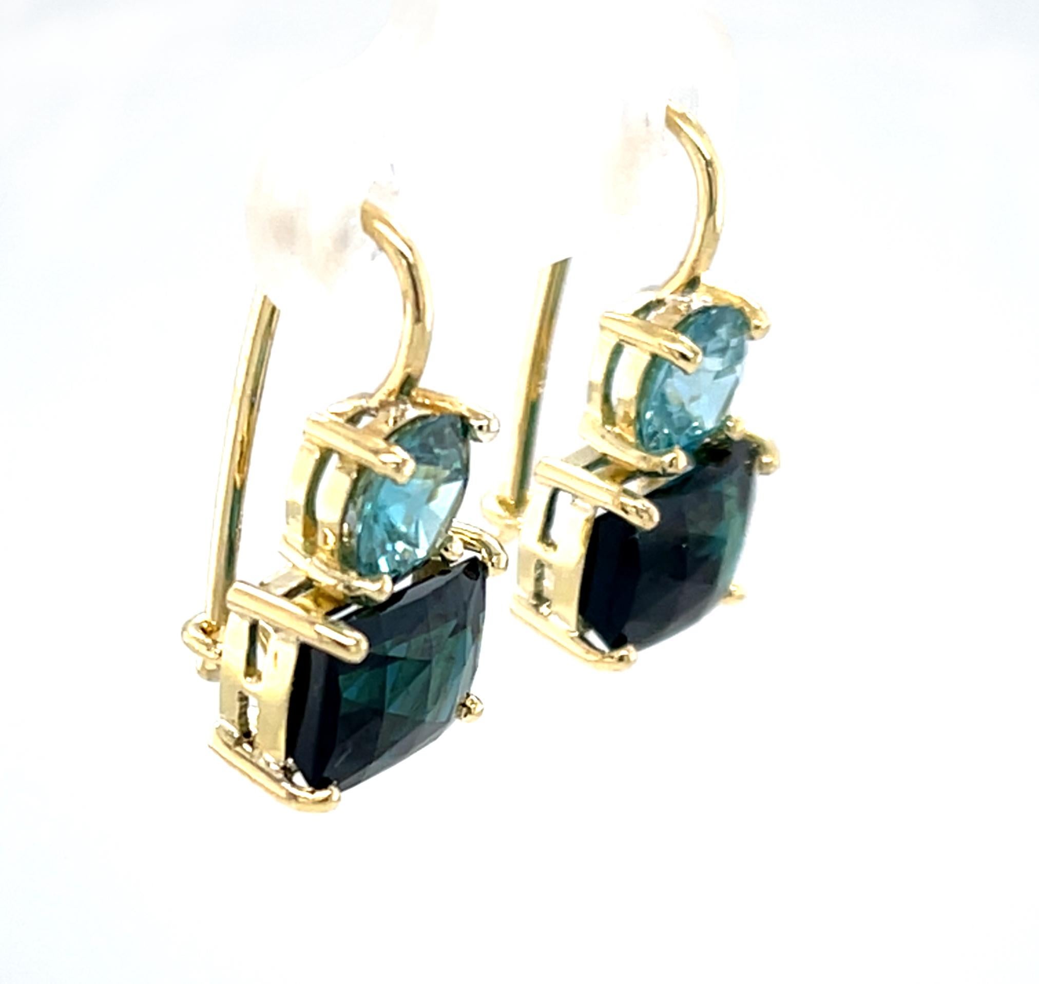 Round Cut Indicolite Tourmaline and Blue Zircon Drop Earrings in 18k Yellow Gold For Sale