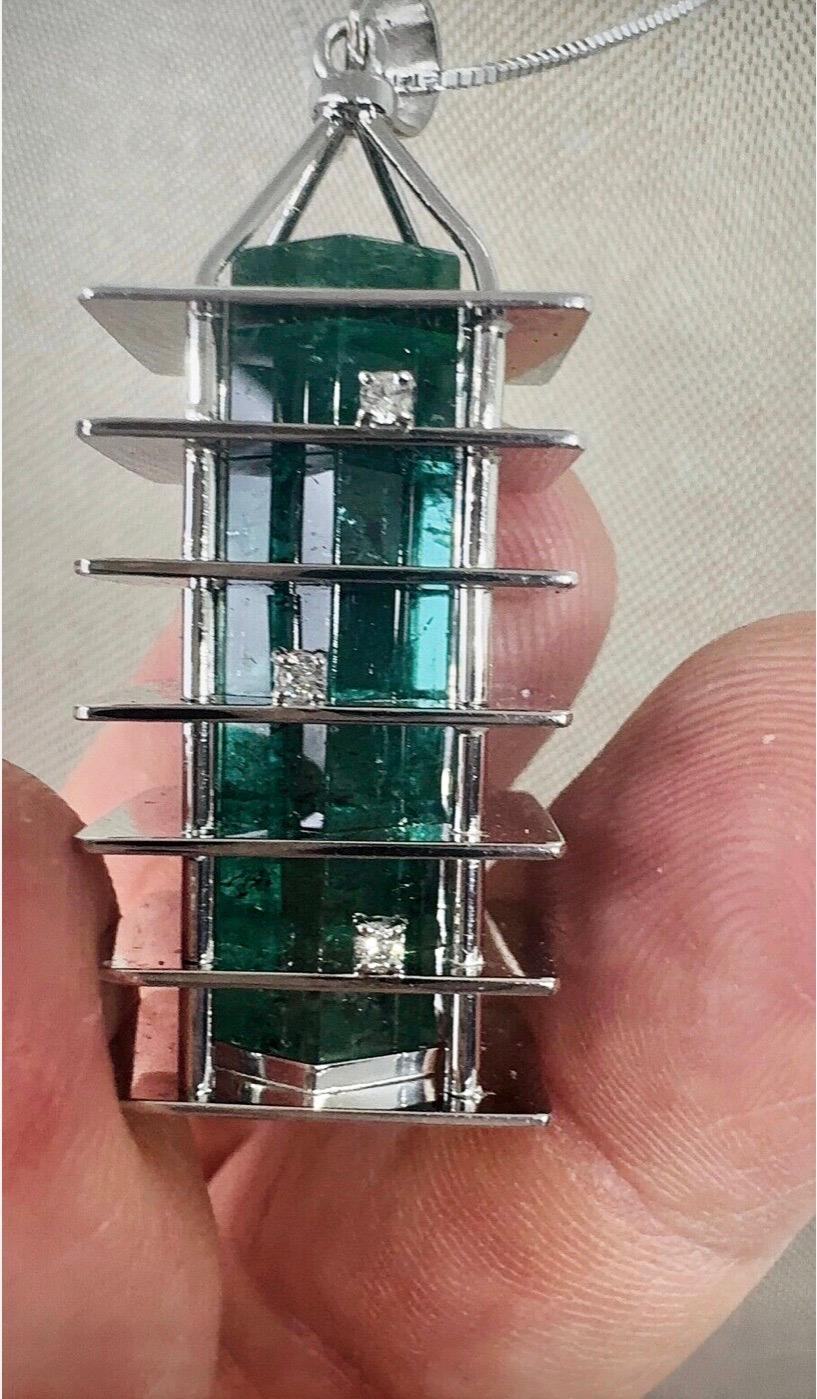 29,50 Collana con ciondolo in platino con tormalina indicolite in vendita 3