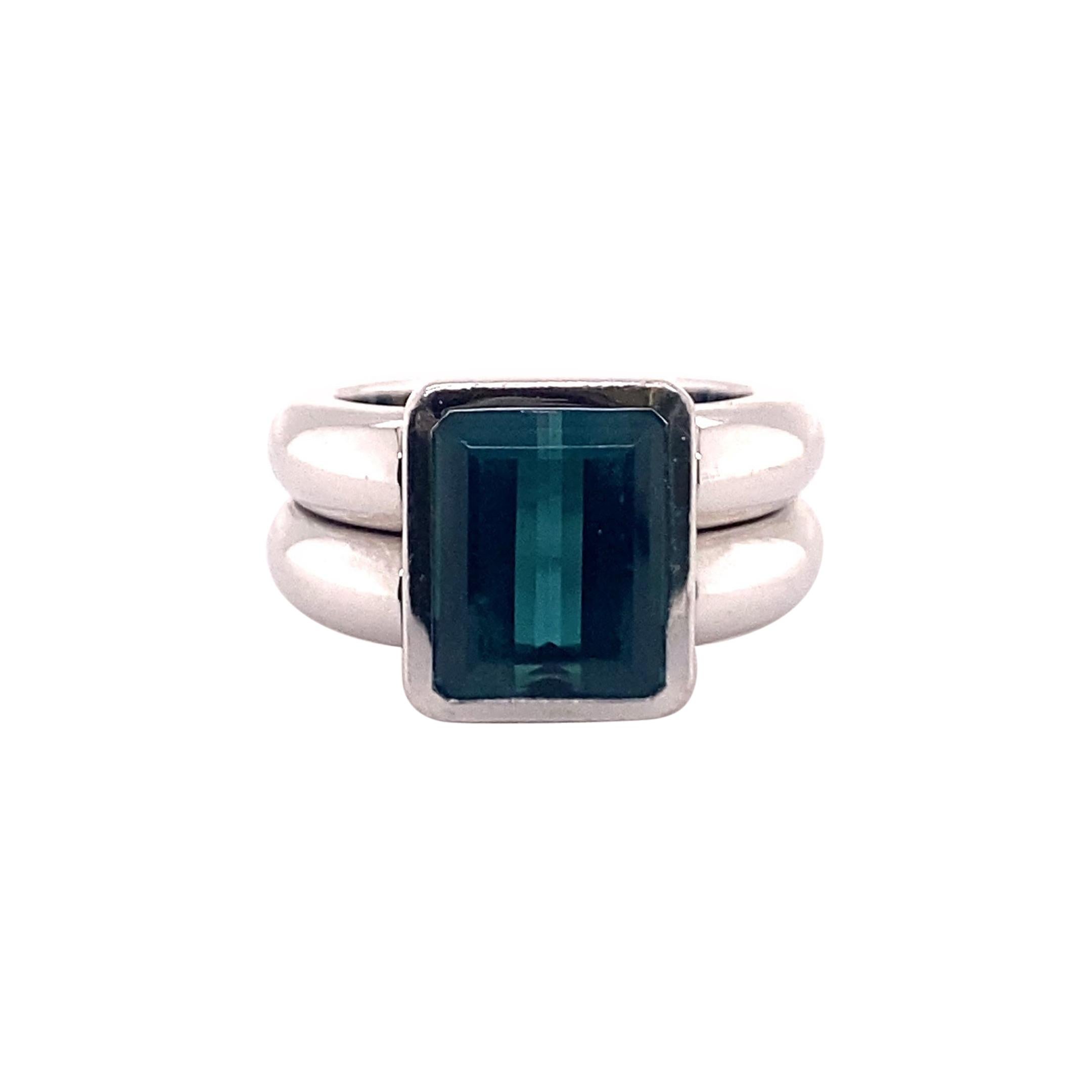 Indicolite Tourmaline Ring by Péclard in 18 Karat White Gold