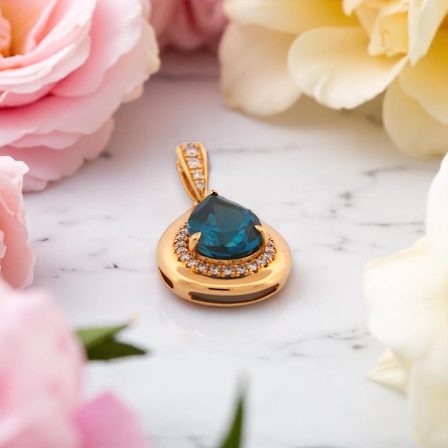 Women's Indie  18k Yellow Gold Pendant – 1.85 ct London Blue Topaz & .18 ctw Diamonds For Sale