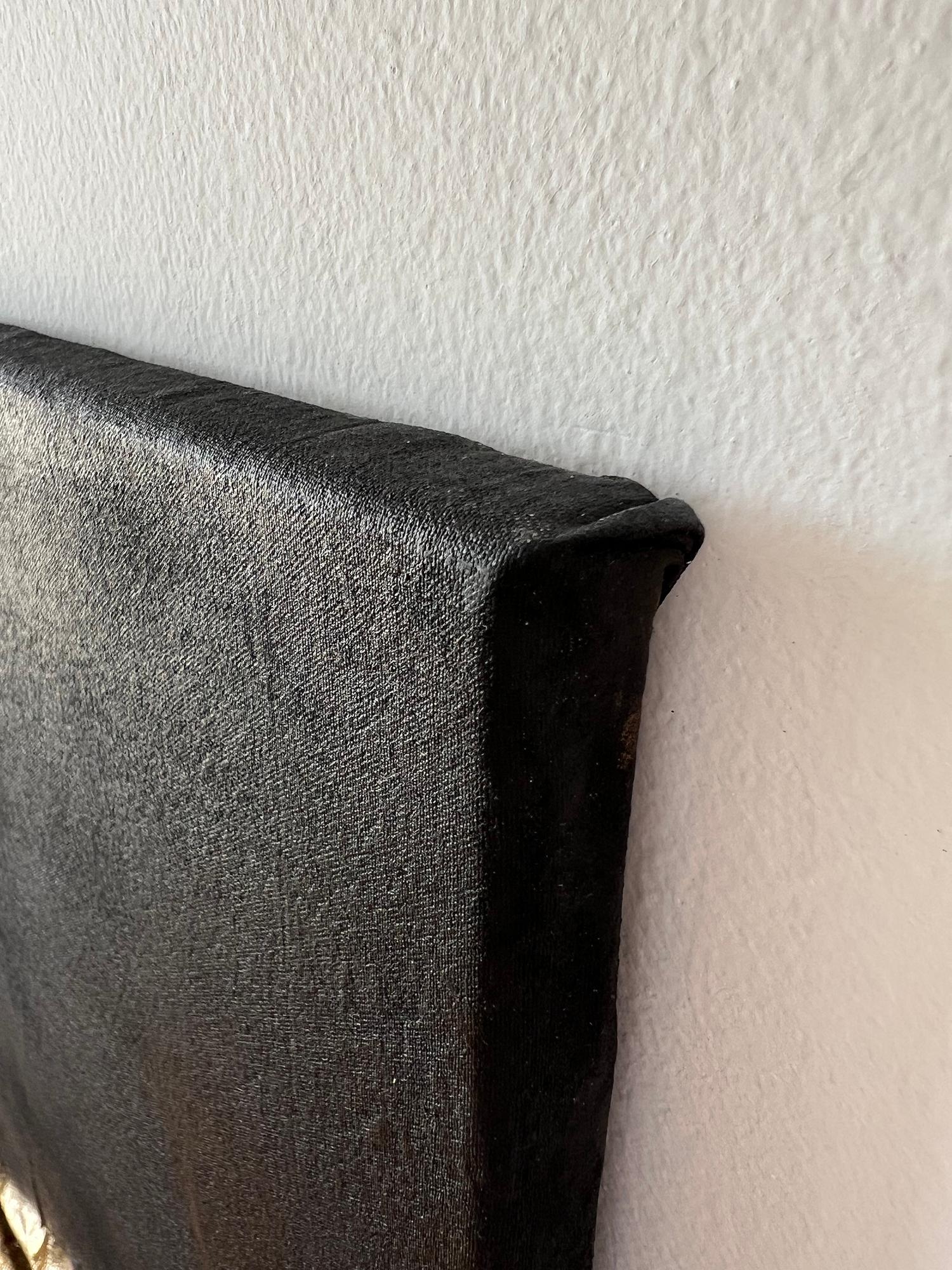 Arte contemporanea russa di Indie Ru - Eleganza astratta in oro e nero in vendita 3