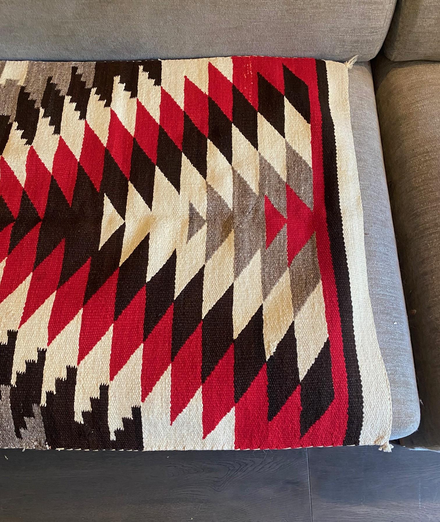 Hand-Woven Indigenous Native American Indian Navajo Handwoven X-Pattern Rug Blanket For Sale