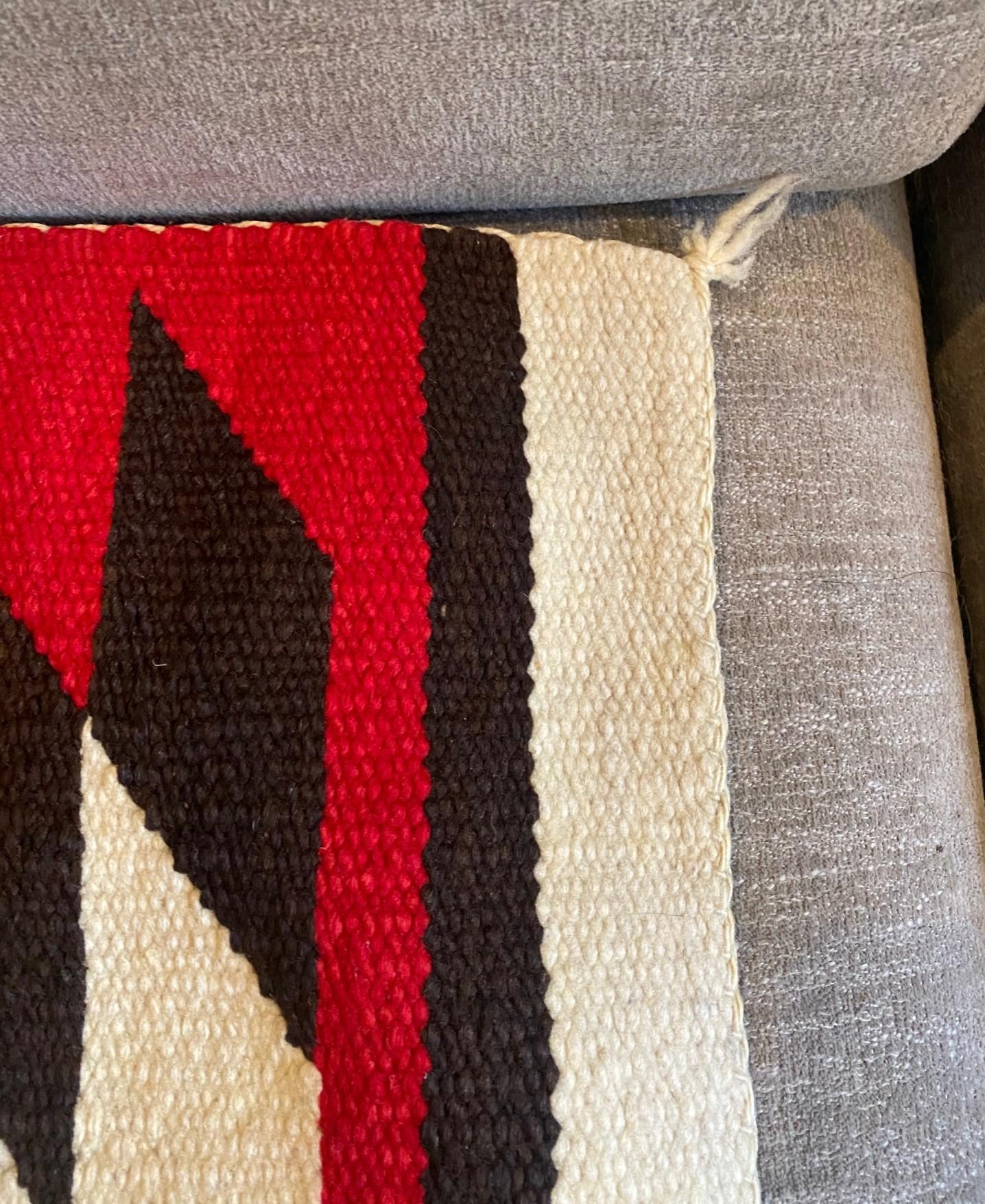 Indigenous Native American Indian Navajo Handwoven X-Pattern Rug Blanket For Sale 1
