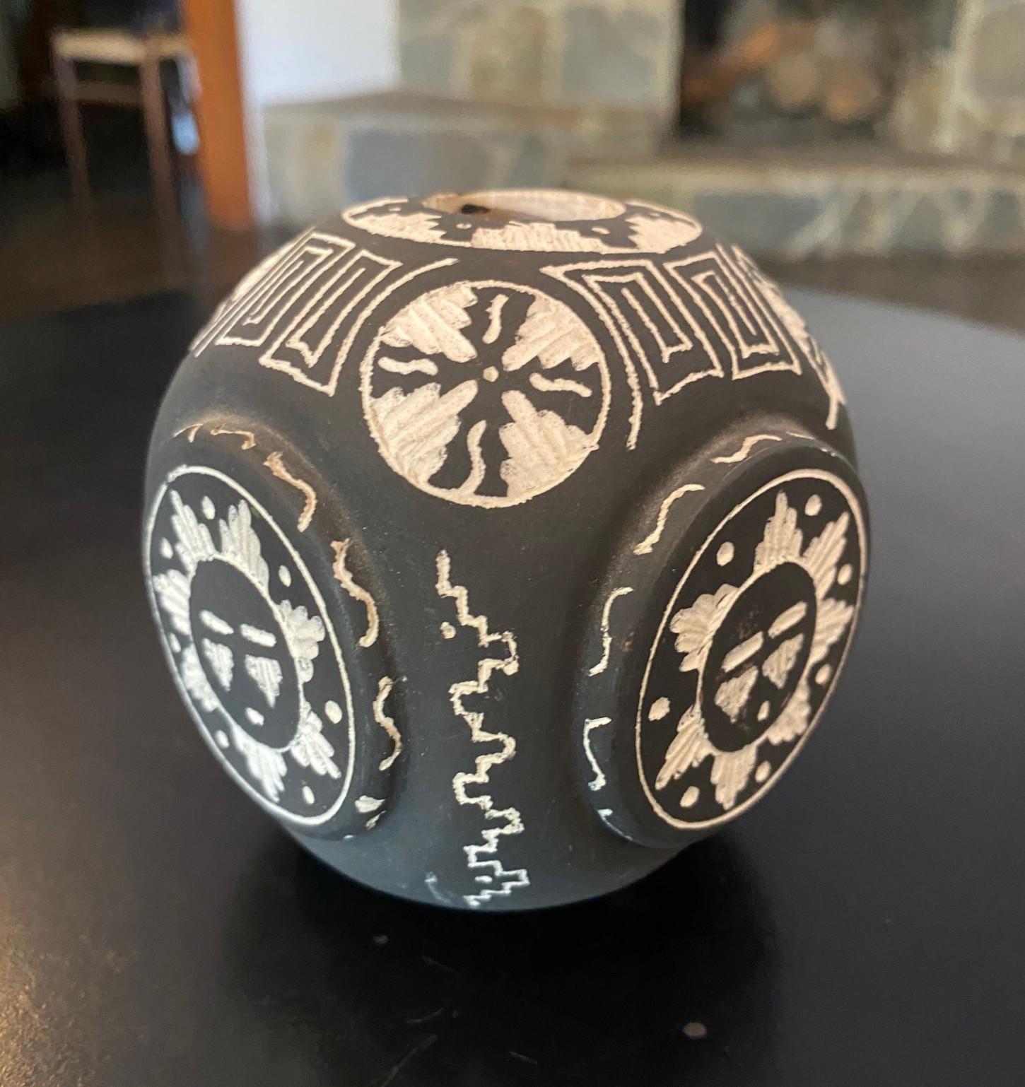 Fired Indigenous Southwest Native American Indian Signed S. Begay Navajo Pottery Vase For Sale