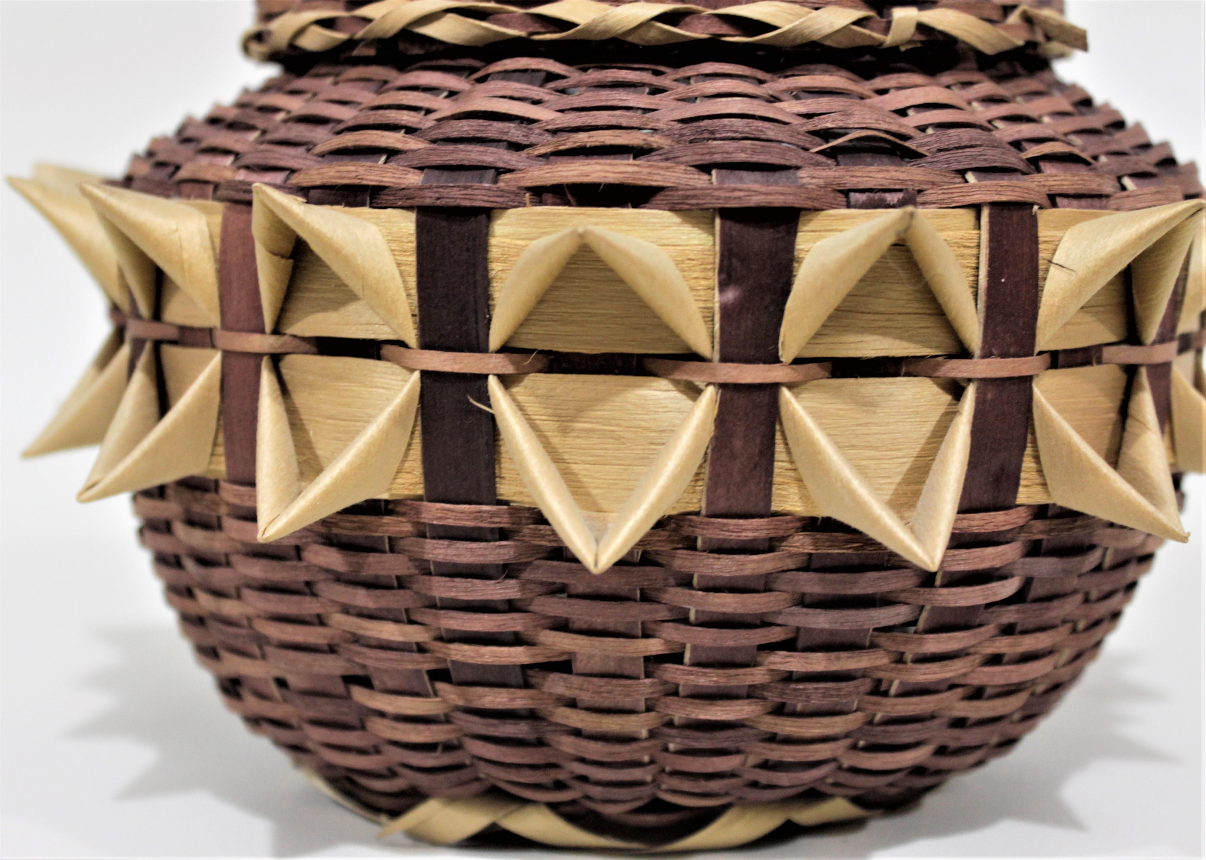 Reed Indigenous Styled Large Handwoven Bird Beak Fancy Lidded Basket For Sale