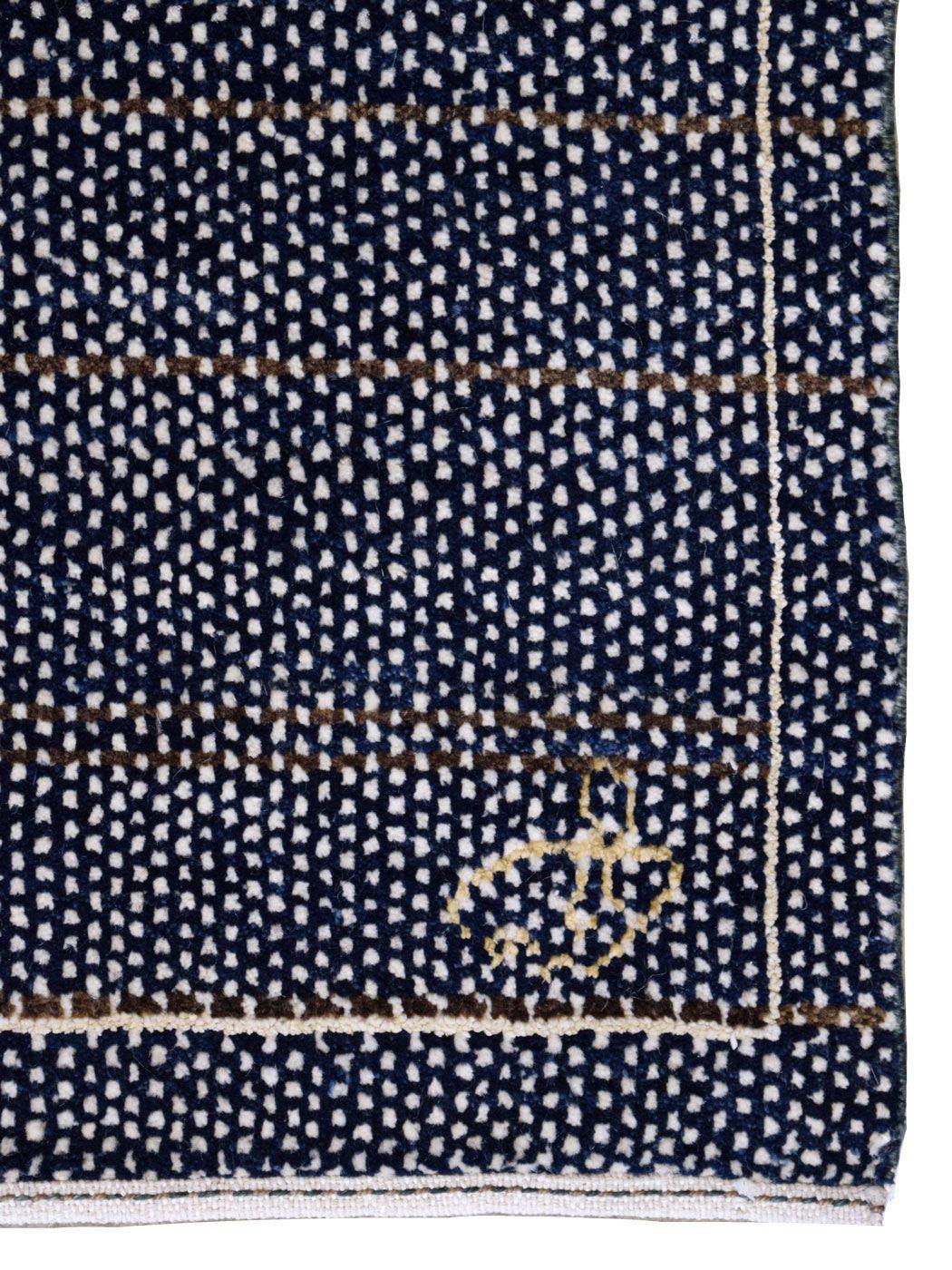 Minimalistischer persischer Teppich aus Wolle in Indigo, Schwarz und Creme, 10' x 10' 3