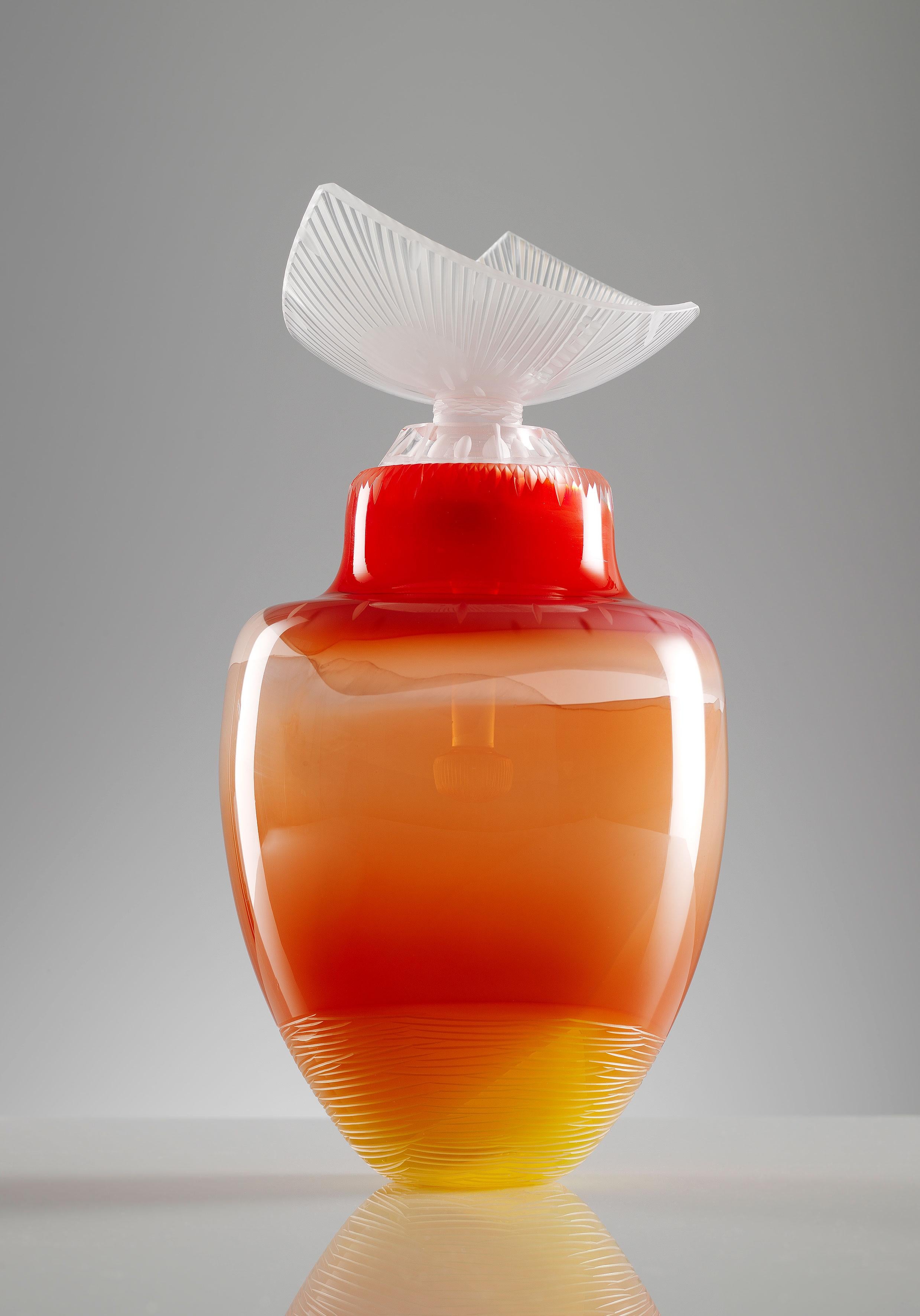 Vase aus geblasenem Indigoglas, handgefertigt von Juli Bolaños-Durman im Angebot 7